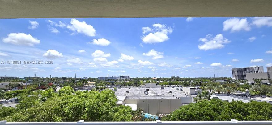 LOWEST-PRICED 3-BEDROOM CORNER UNIT IN THE HEART OF AVENTURA! BUILDING WITH FULL AMENITIES!!
Enjoy wide-open views and breathtaking sunsets from this spacious, 3bed/2-baths residence. Ideally located in the center of Aventura and just a short drive to the Beach, with easy access to shopping, dining, and entertainment.
The unit features an ample living area designed for both style and comfort, an open kitchen with stainless steel appliances and black granite countertops, ceramic tile flooring throughout, and a newer in-unit washer and dryer. High-impact windows and doors for safety and energy efficiency. The open balcony offers beautiful sunset views and a perfect outdoor retreat.
Building amenities include a private theater, four infinity pools, a sauna, an expansive fitness center, and a recreational room. Monthly maintenance includes basic cable, Wi-Fi, and internet (per association). Covered parking included. Pet-friendly with association approval.
Tenant-occupied until September 2026, currently paying $3,300/month.
Can be rented for a minimum of 90 days and 4 times a year.