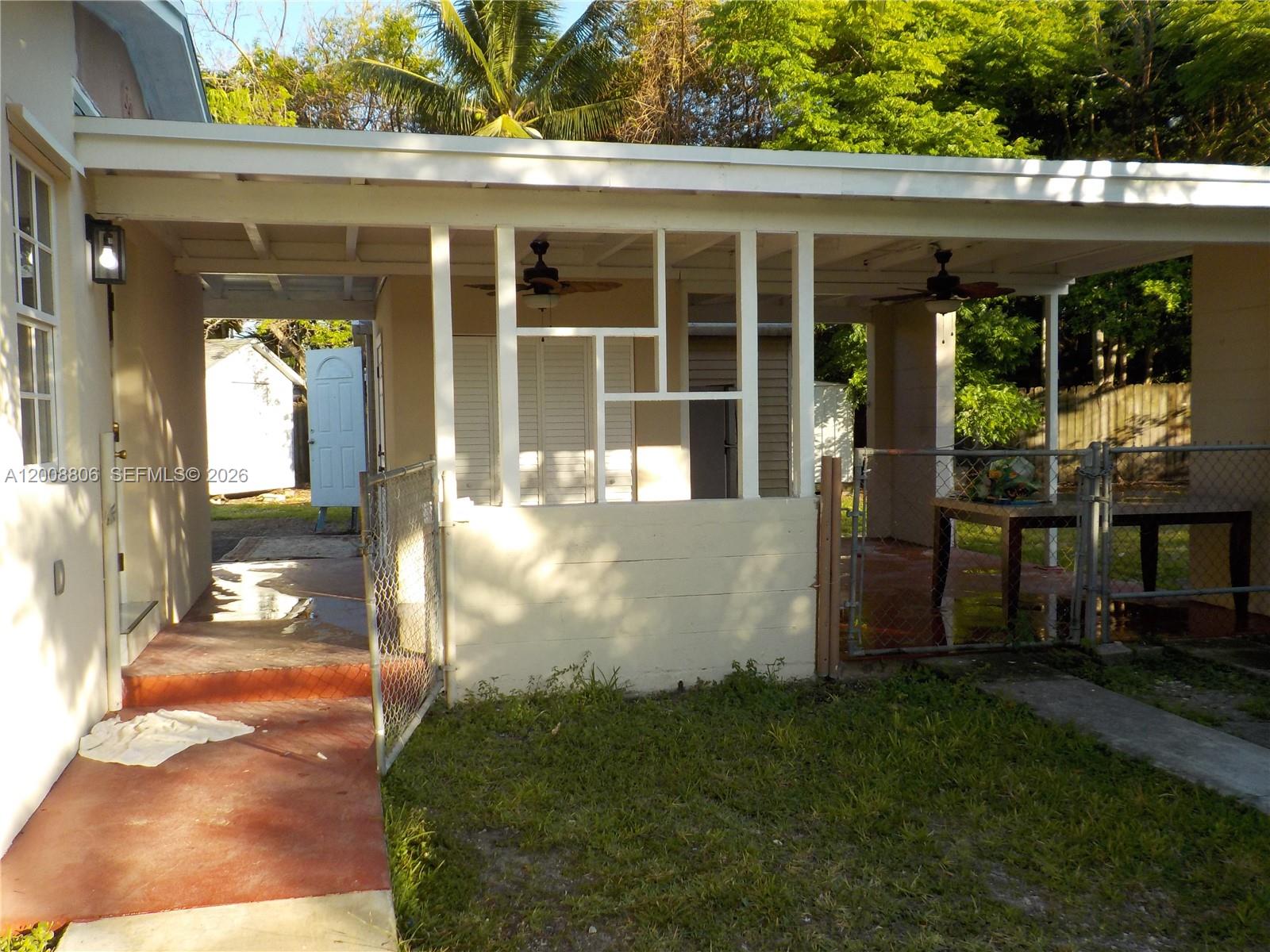 S CORAL HOMES SEC 3 - Residential