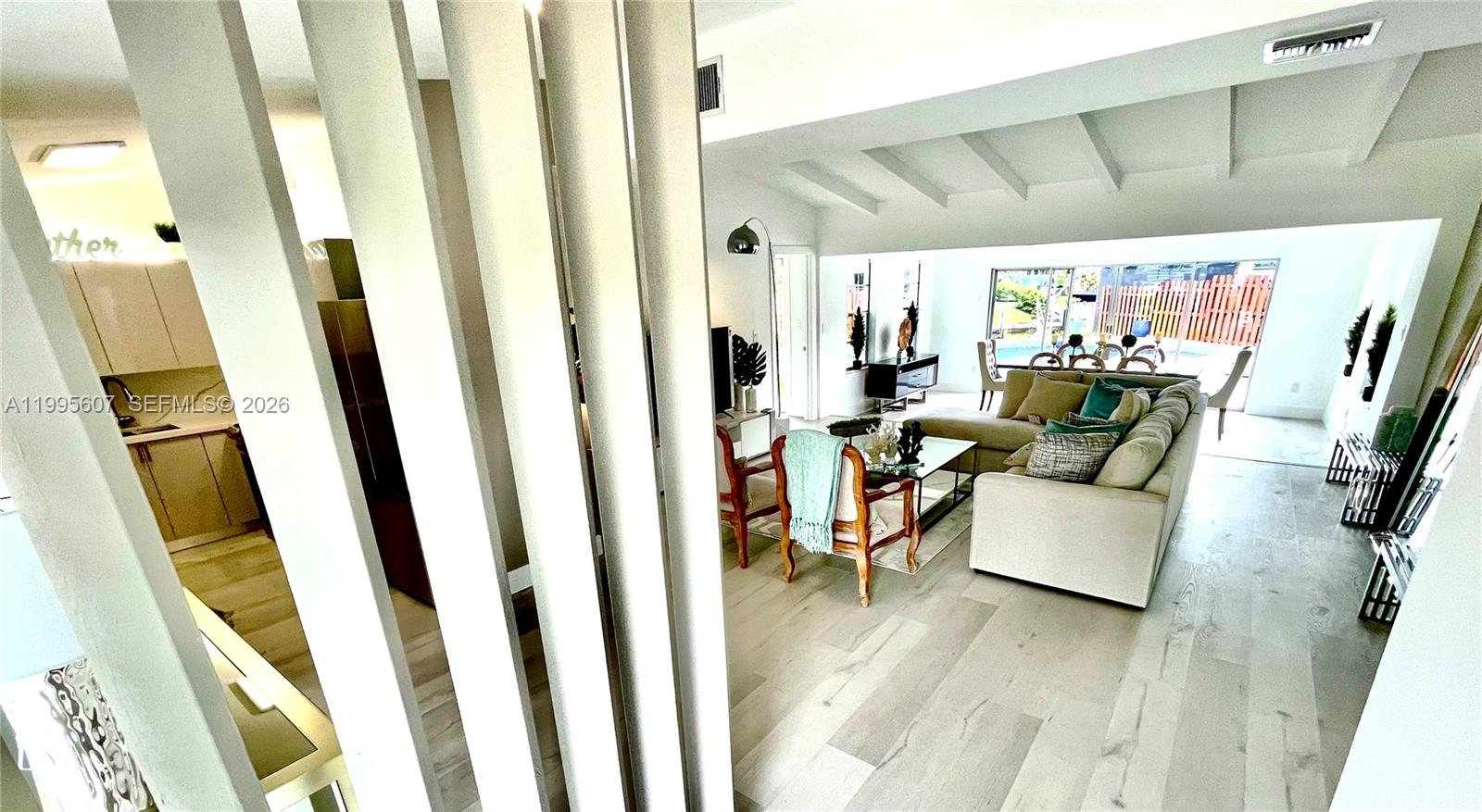 LAUDERDALE ISLES NO 2-BLK - Residential