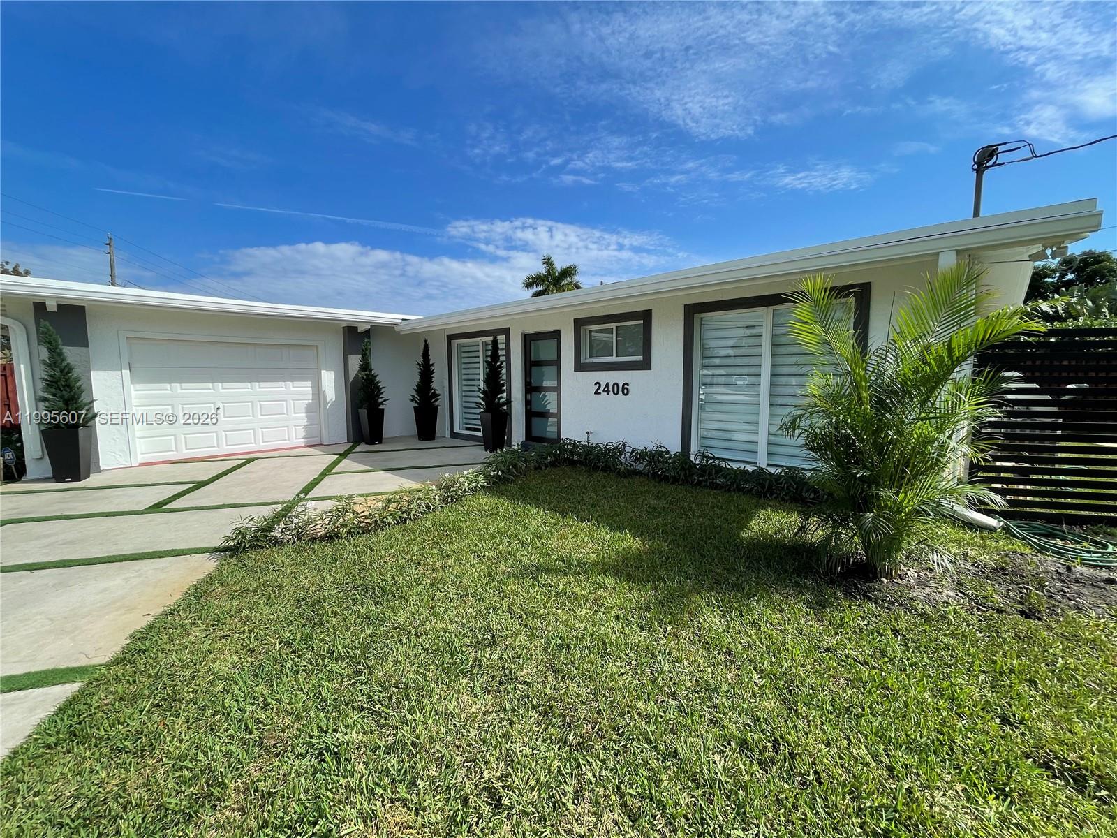 LAUDERDALE ISLES NO 2-BLK - Residential