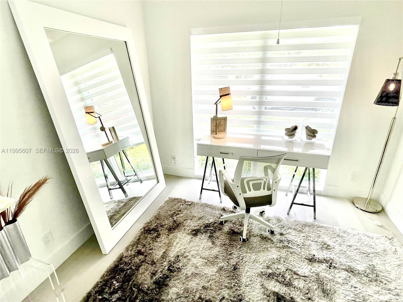 LAUDERDALE ISLES NO 2-BLK - Residential