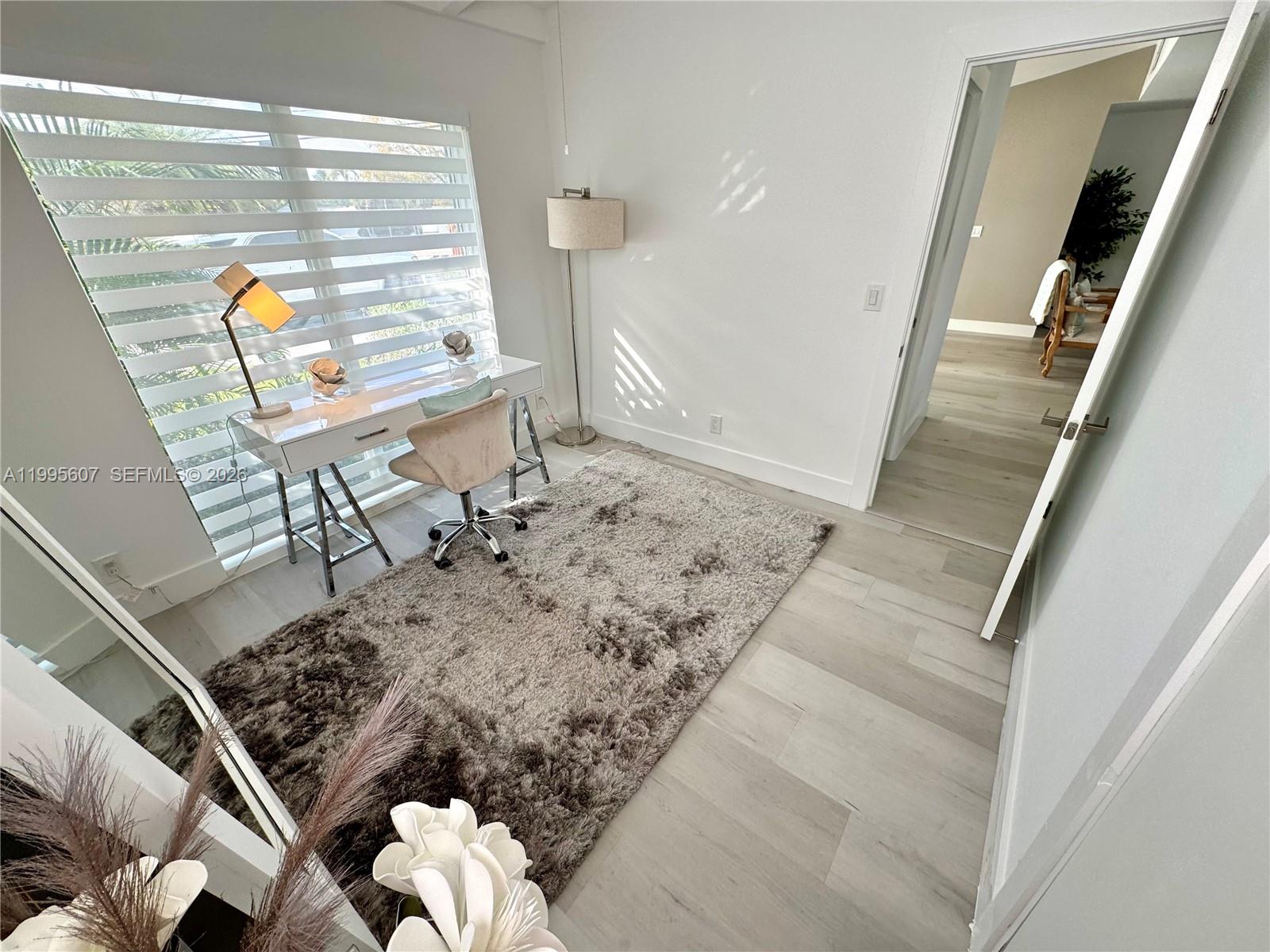 LAUDERDALE ISLES NO 2-BLK - Residential