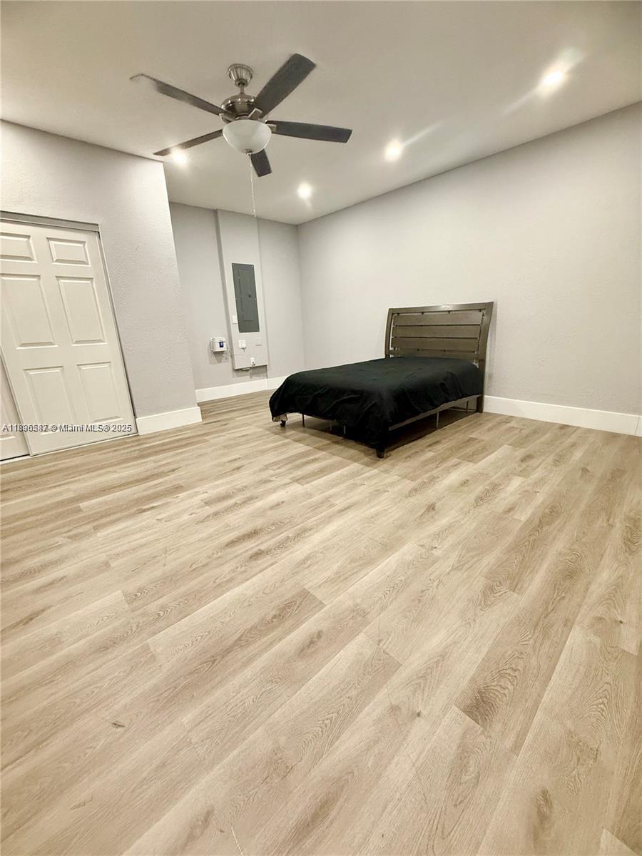 Royal Homes - Residential