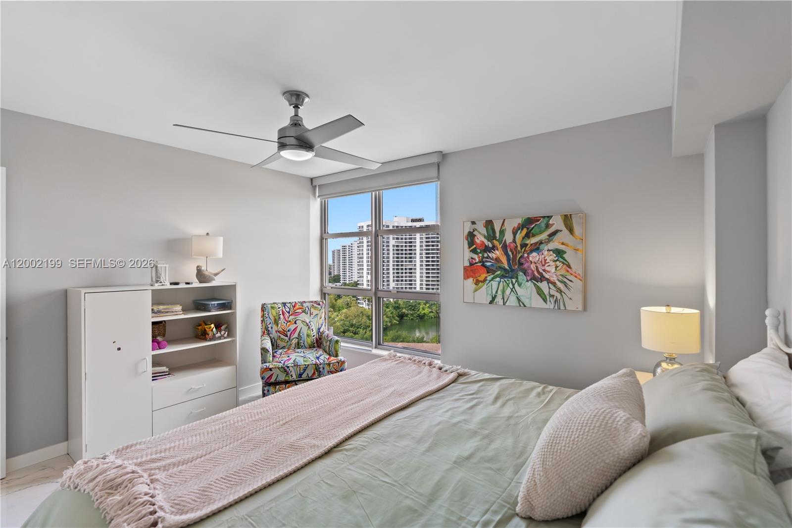 MYSTIC POINTE TOWER 400 C - Residential