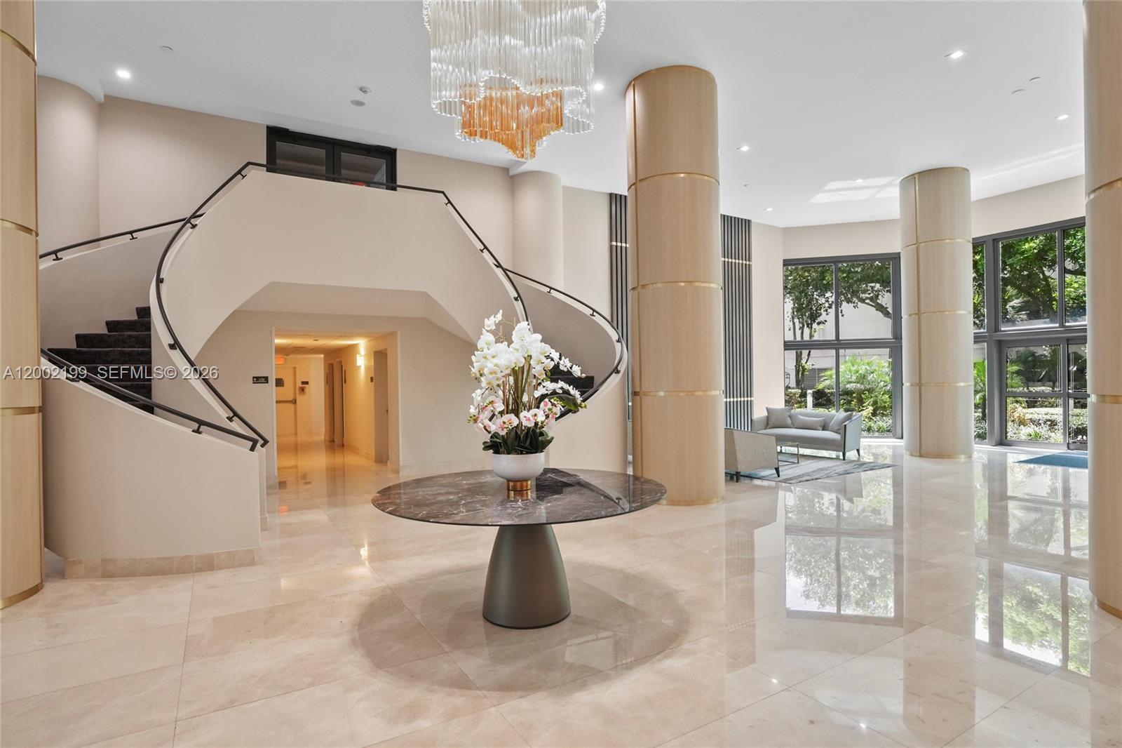 MYSTIC POINTE TOWER 400 C - Residential