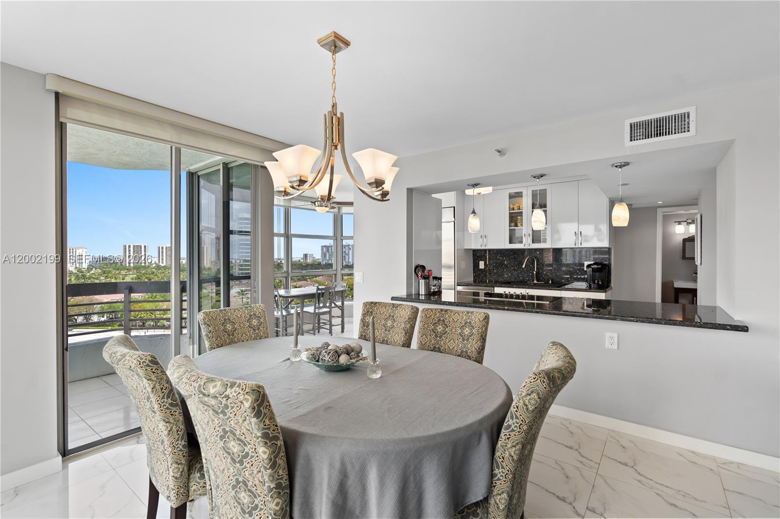 MYSTIC POINTE TOWER 400 C - Residential