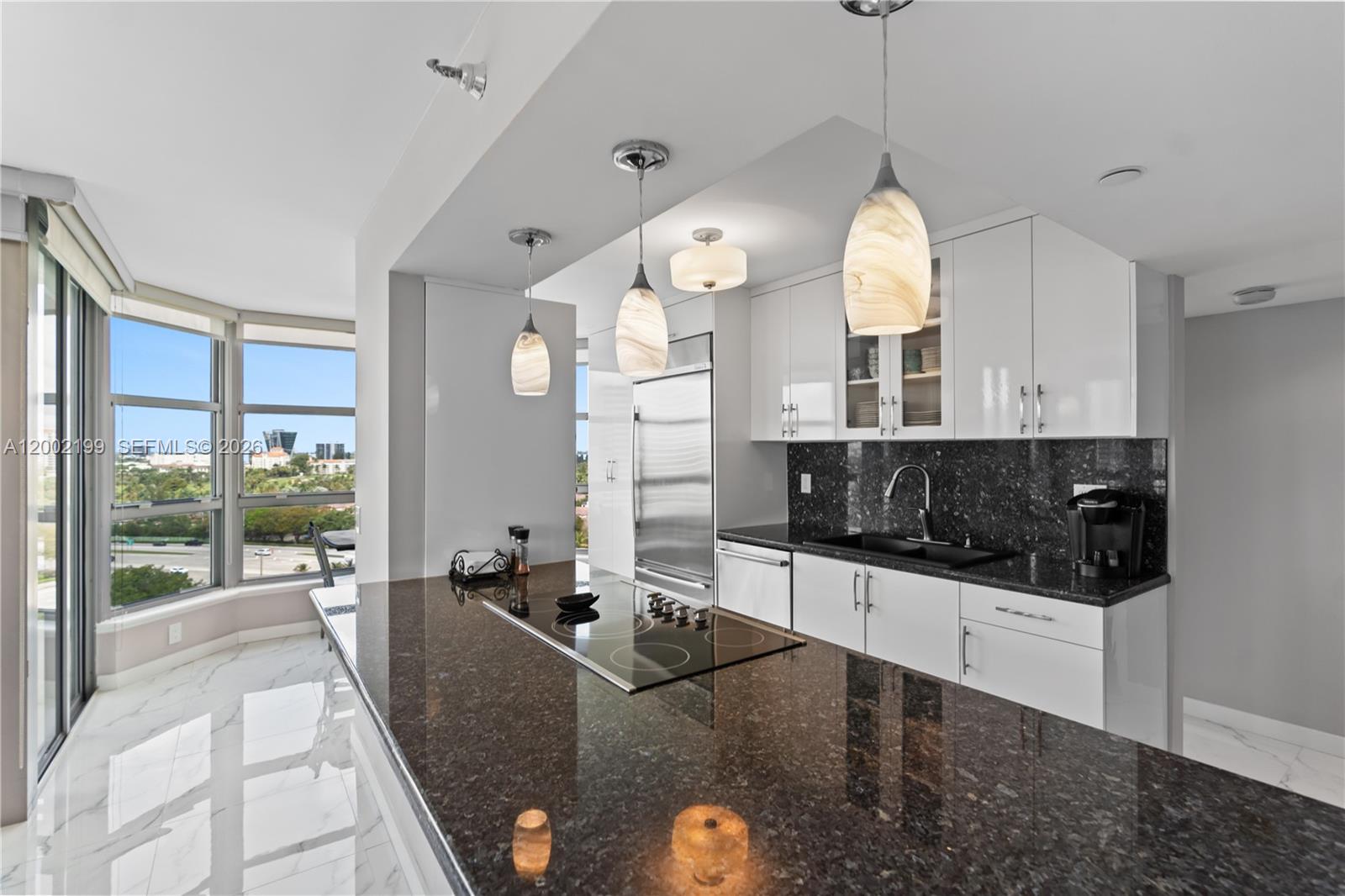 MYSTIC POINTE TOWER 400 C - Residential