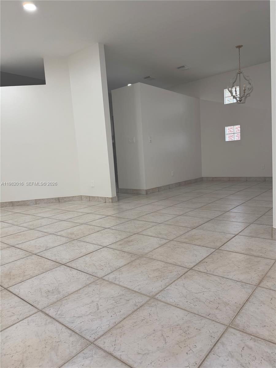 CROSSBOW - Residential