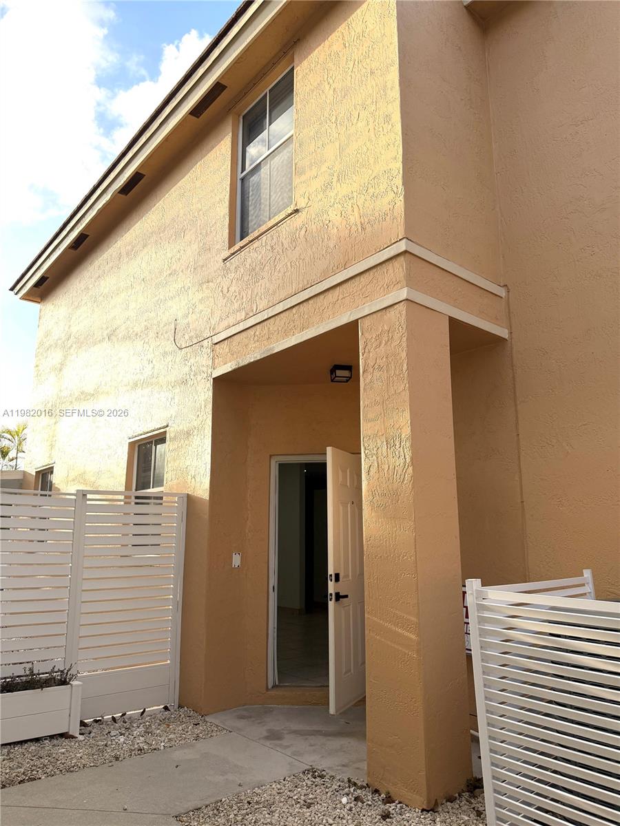 CROSSBOW - Residential