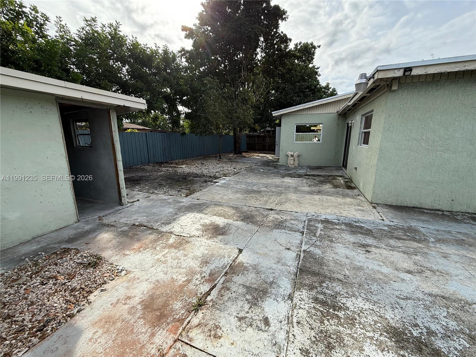 CAROL CITY GDNS 1ST ADDN - Residential Income