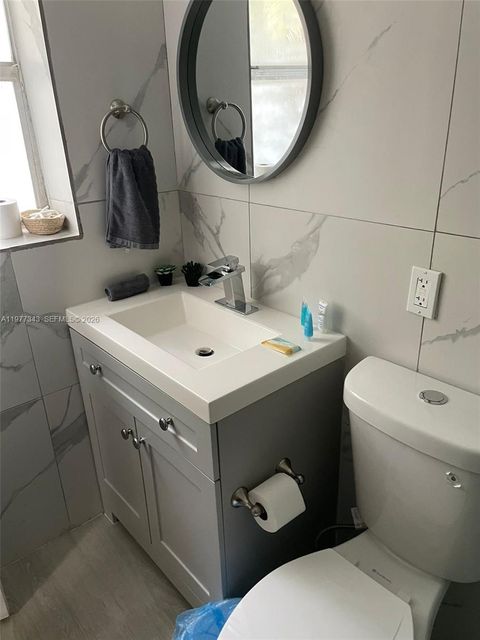 Tiny photo for 230 NE 2nd Pl, Dania Beach, FL 33004 (MLS # A11977343)