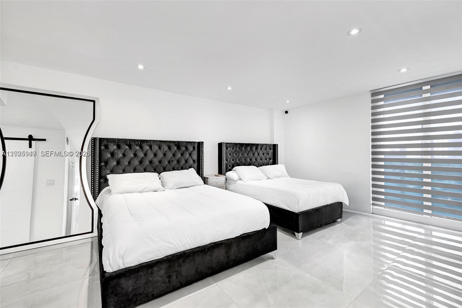 ARLEN HOUSE EAST CONDO - Residential