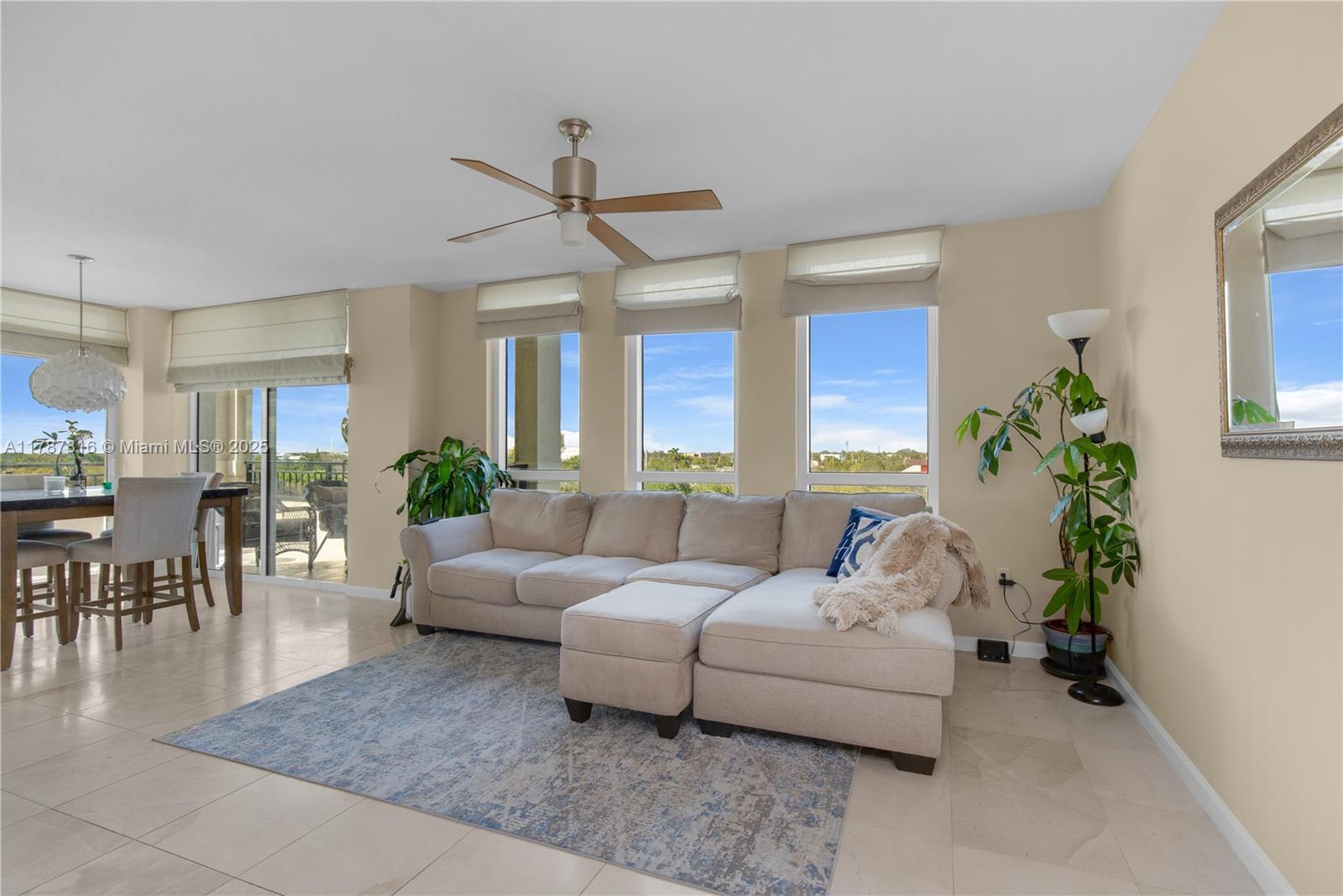 Property for Sale at 610 W Las Olas Blvd 513N, Fort Lauderdale, Broward County, Florida - Bedrooms: 2 
Bathrooms: 2  - $579,999