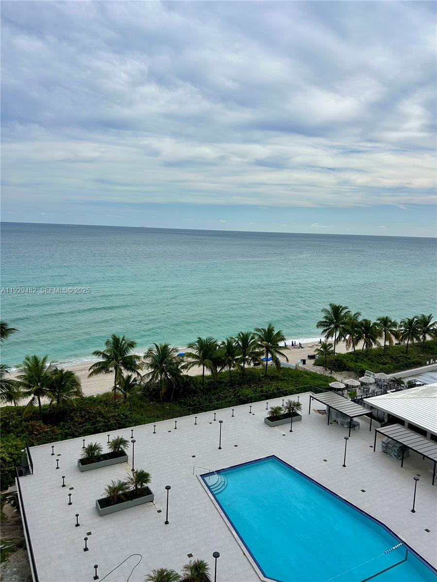 HEMISPHERES CONDO - Residential Lease