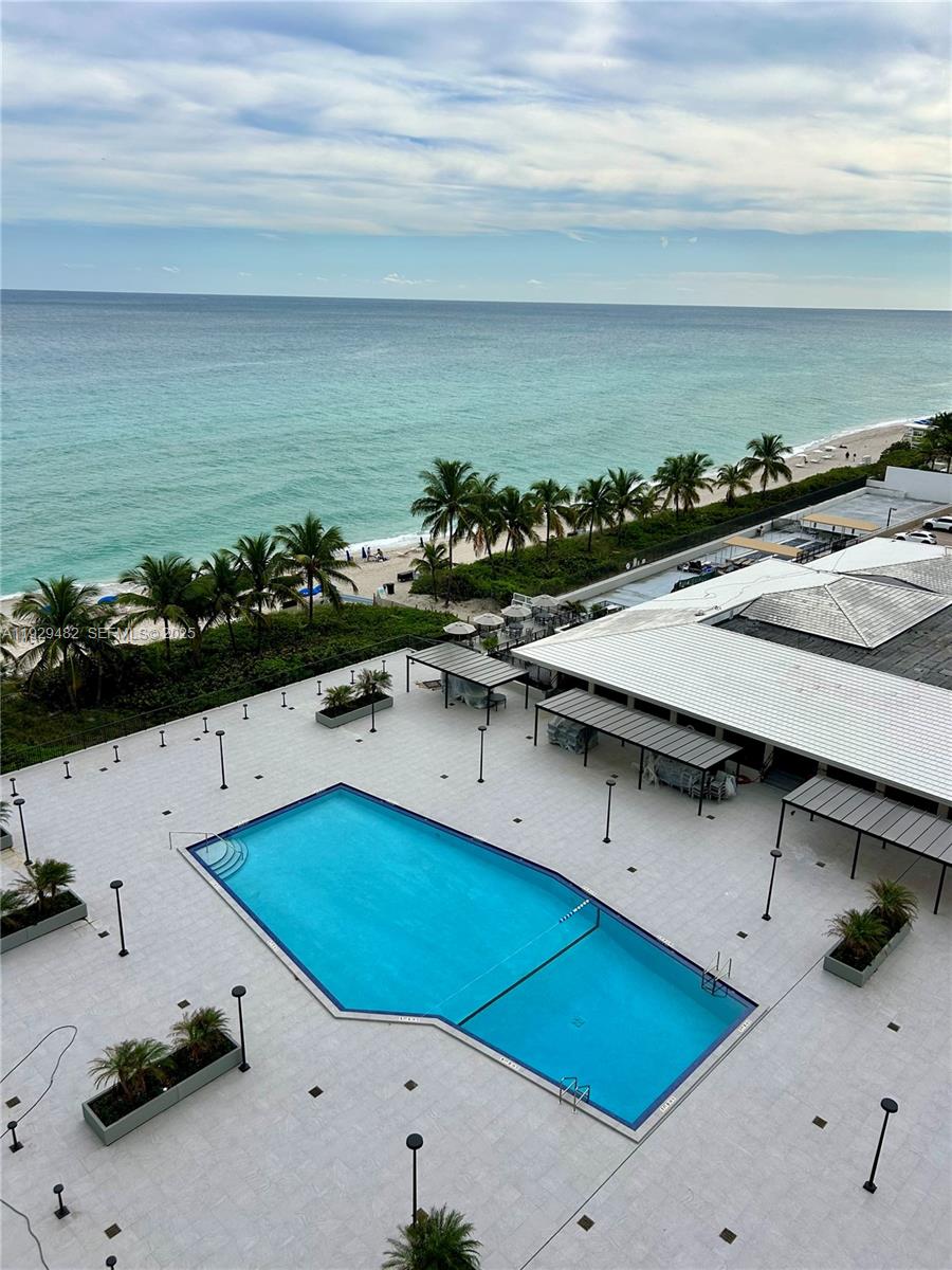 HEMISPHERES CONDO - Residential Lease