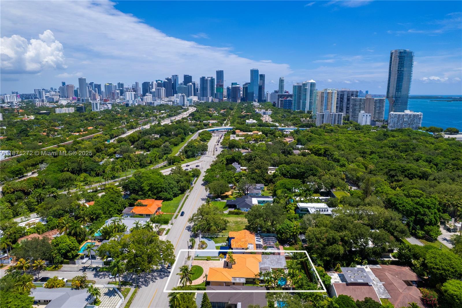 BRICKELL FLAGLER - Residential