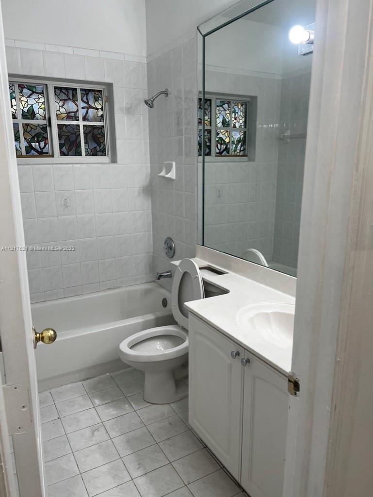 NYURKA ESTATES - Residential Lease