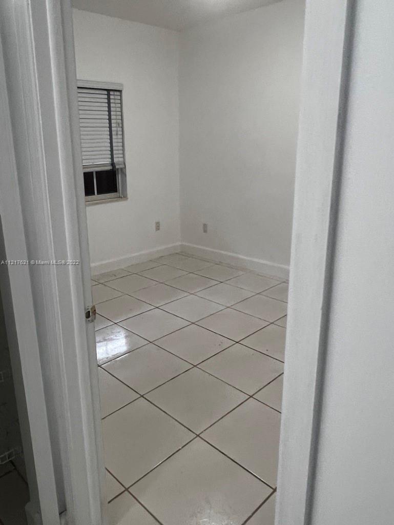 NYURKA ESTATES - Residential Lease