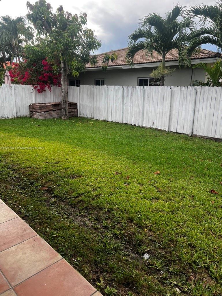 NYURKA ESTATES - Residential Lease