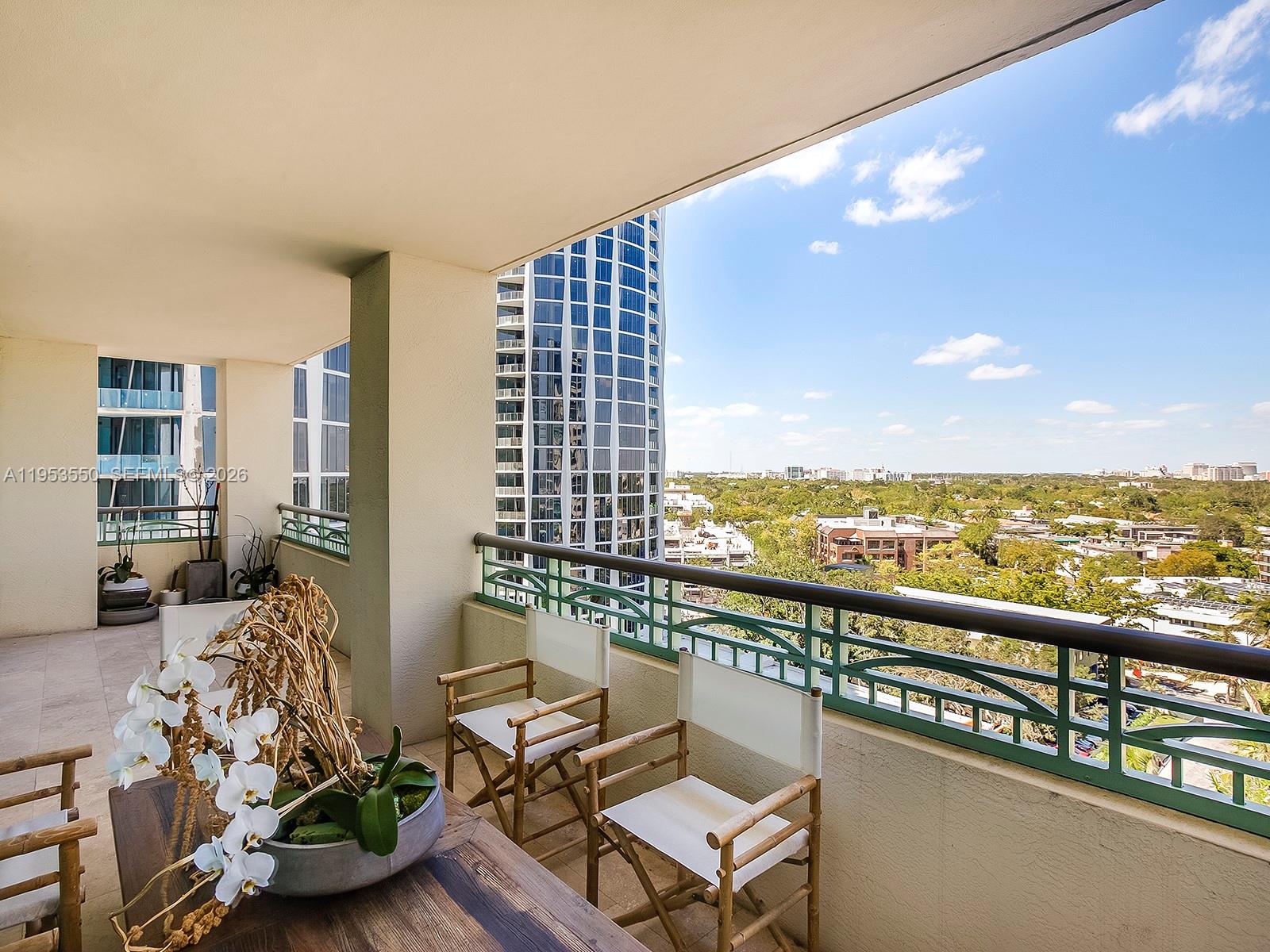 THE TOWER RESIDENCES COND - Residential