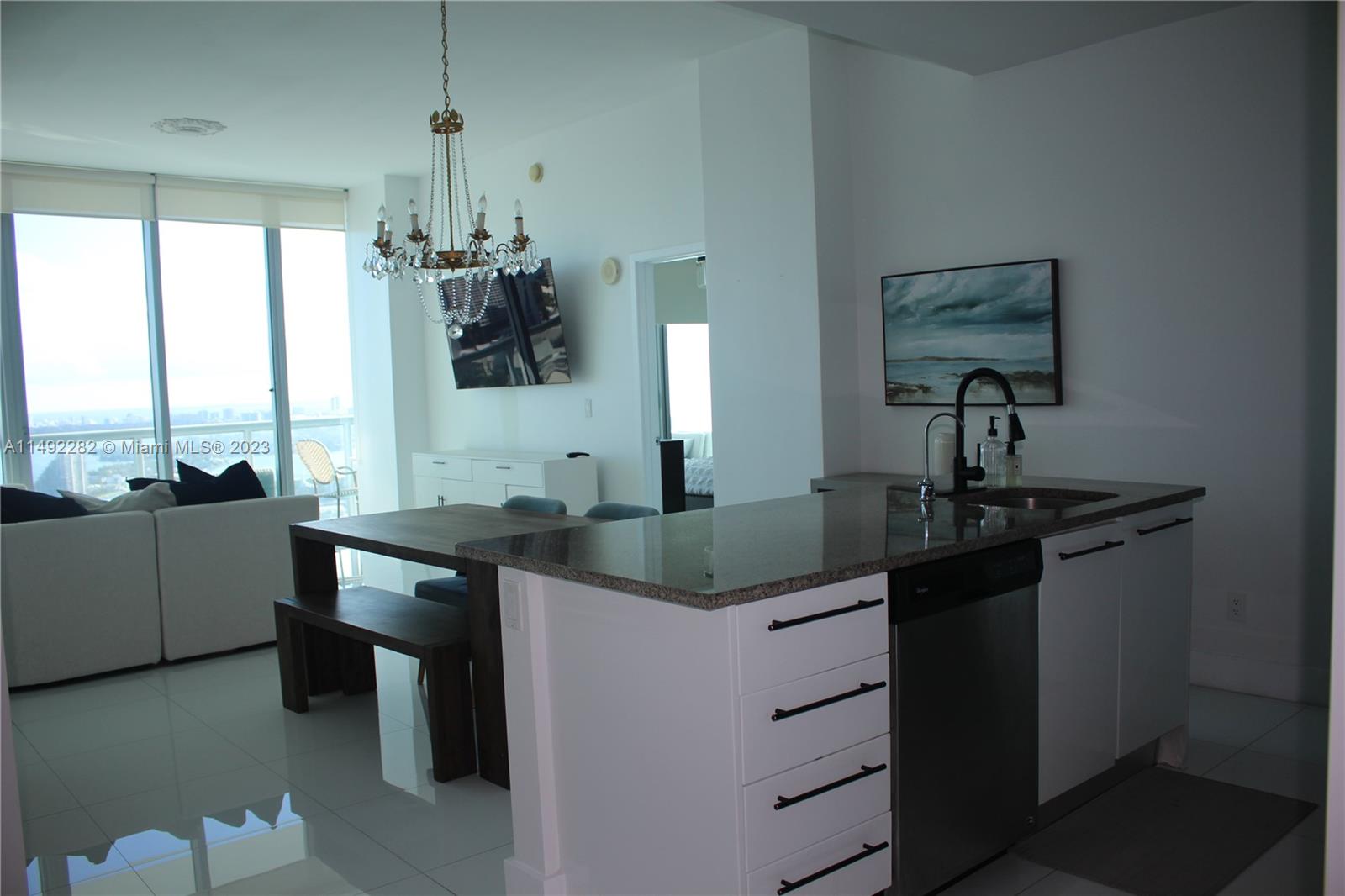 MARINABLUE CONDO - Residential Lease