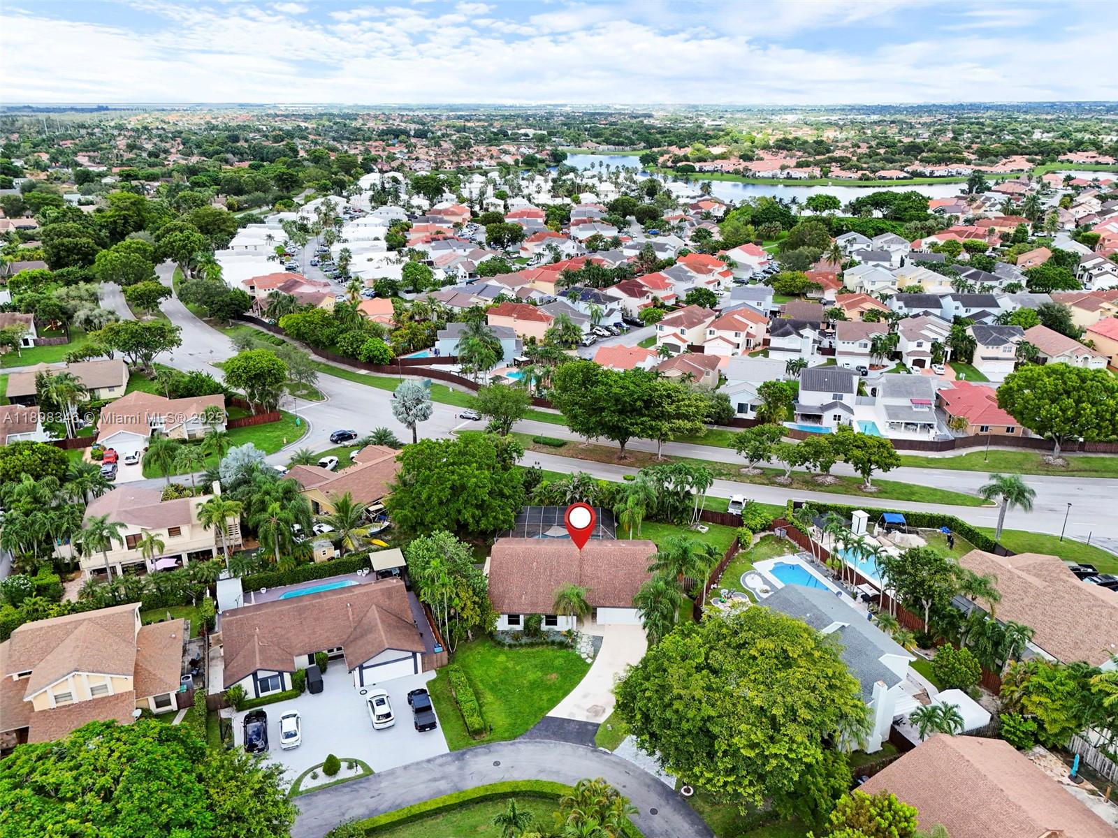 LAKES OF THE MEADOW SEC 4 - Residential Lease