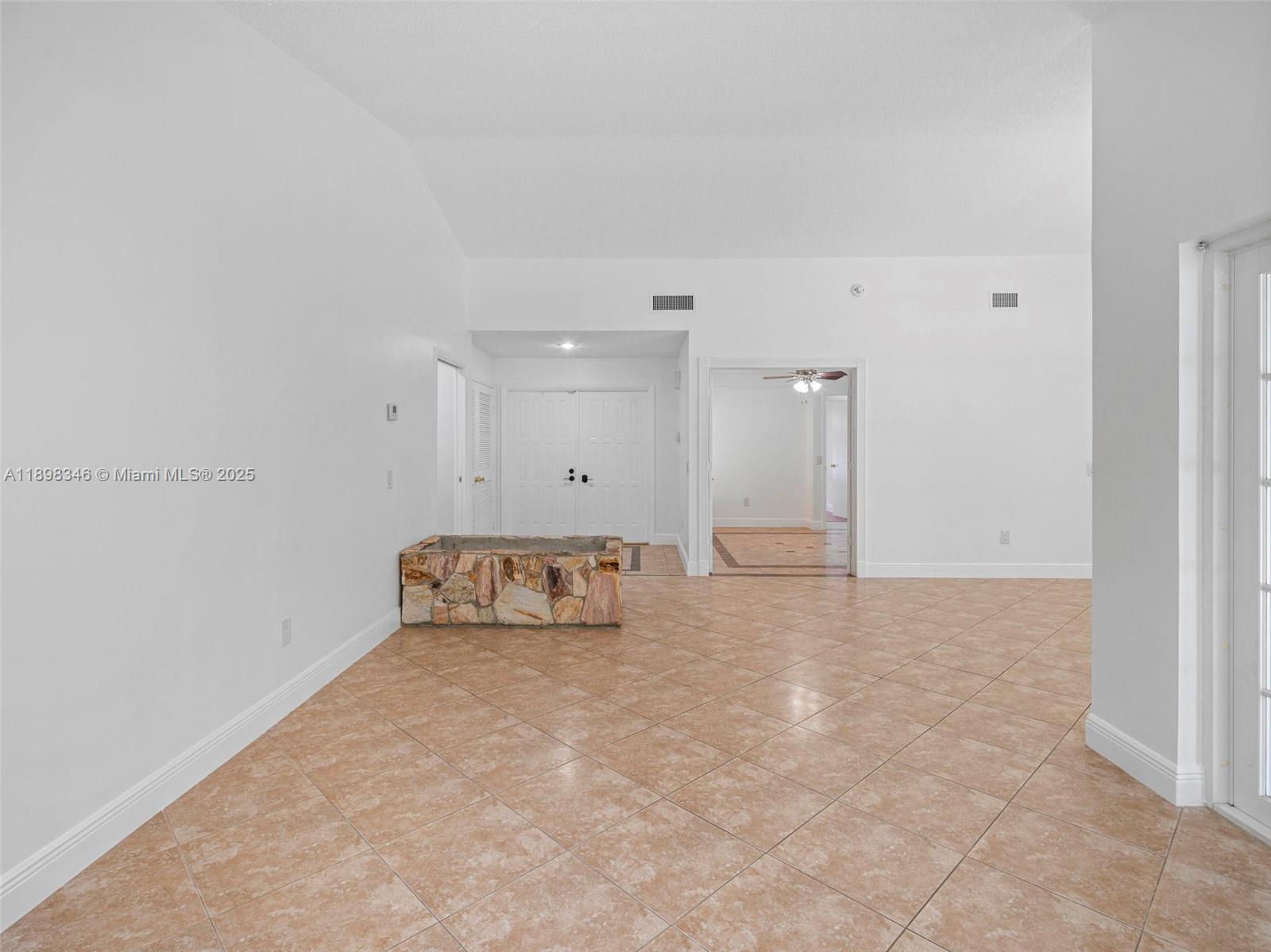15531 SW 54 TE