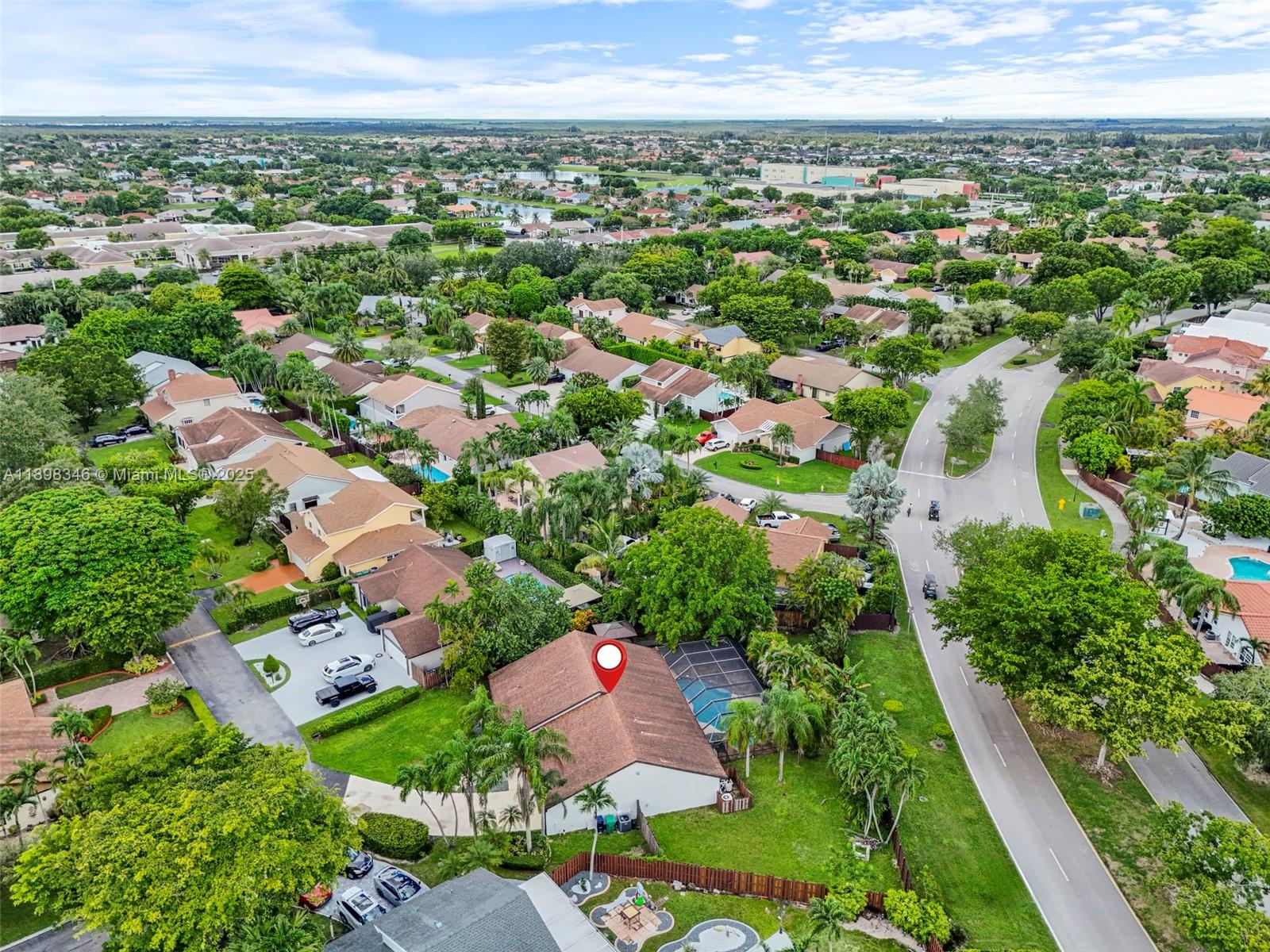 LAKES OF THE MEADOW SEC 4 - Residential Lease