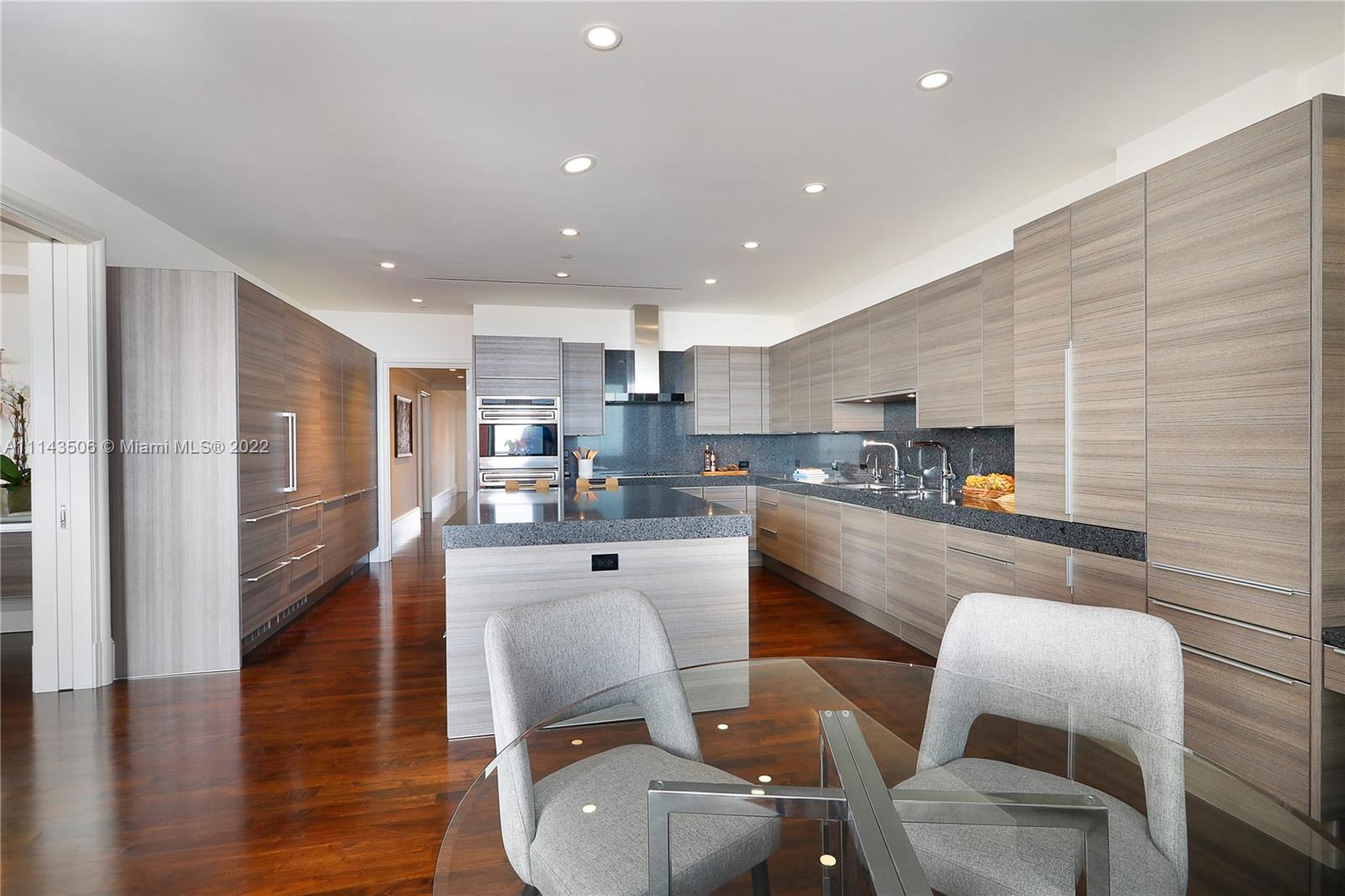 THE GABLES CONDO - Residential