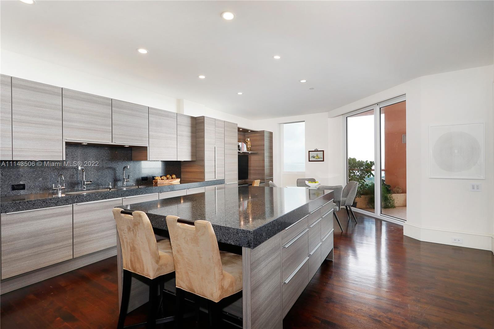 THE GABLES CONDO - Residential