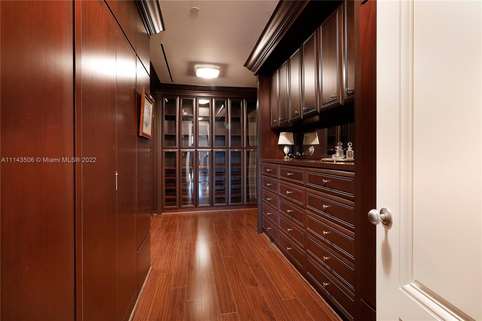 THE GABLES CONDO - Residential