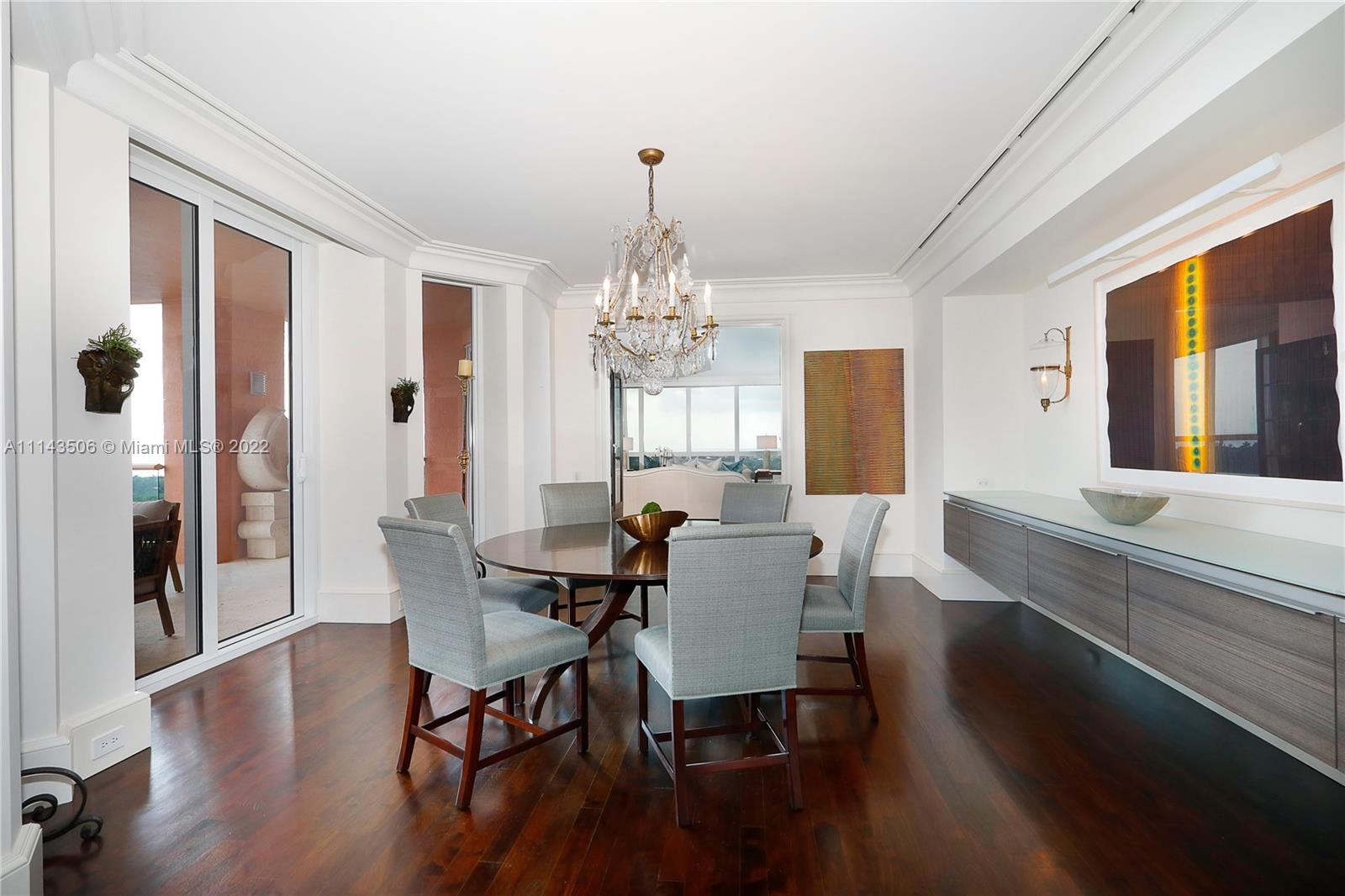 THE GABLES CONDO - Residential