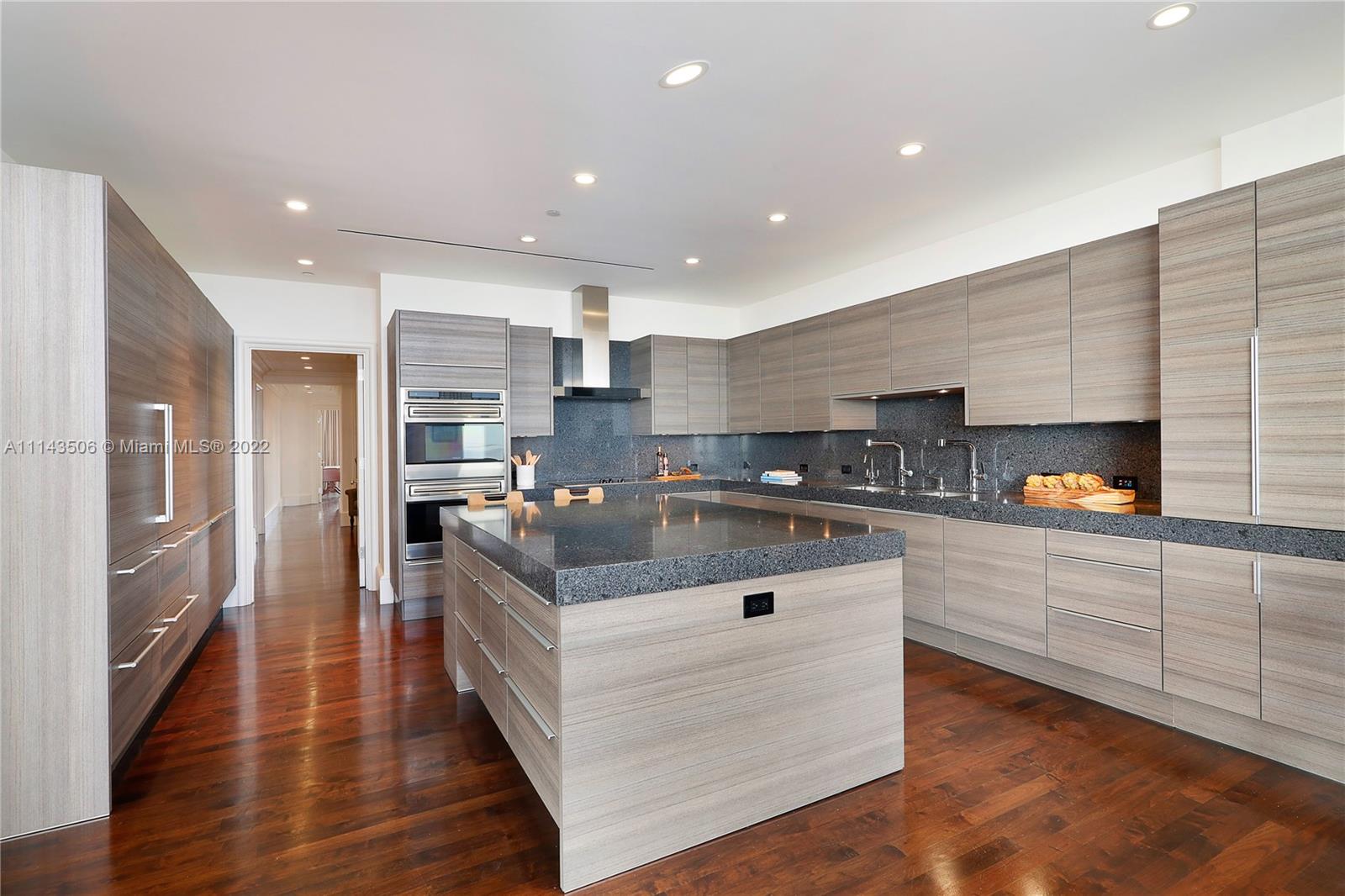 THE GABLES CONDO - Residential