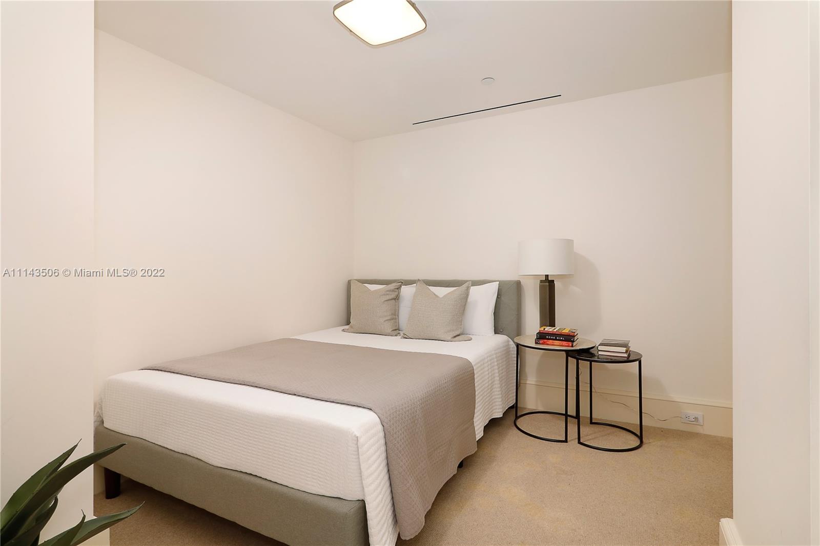 THE GABLES CONDO - Residential