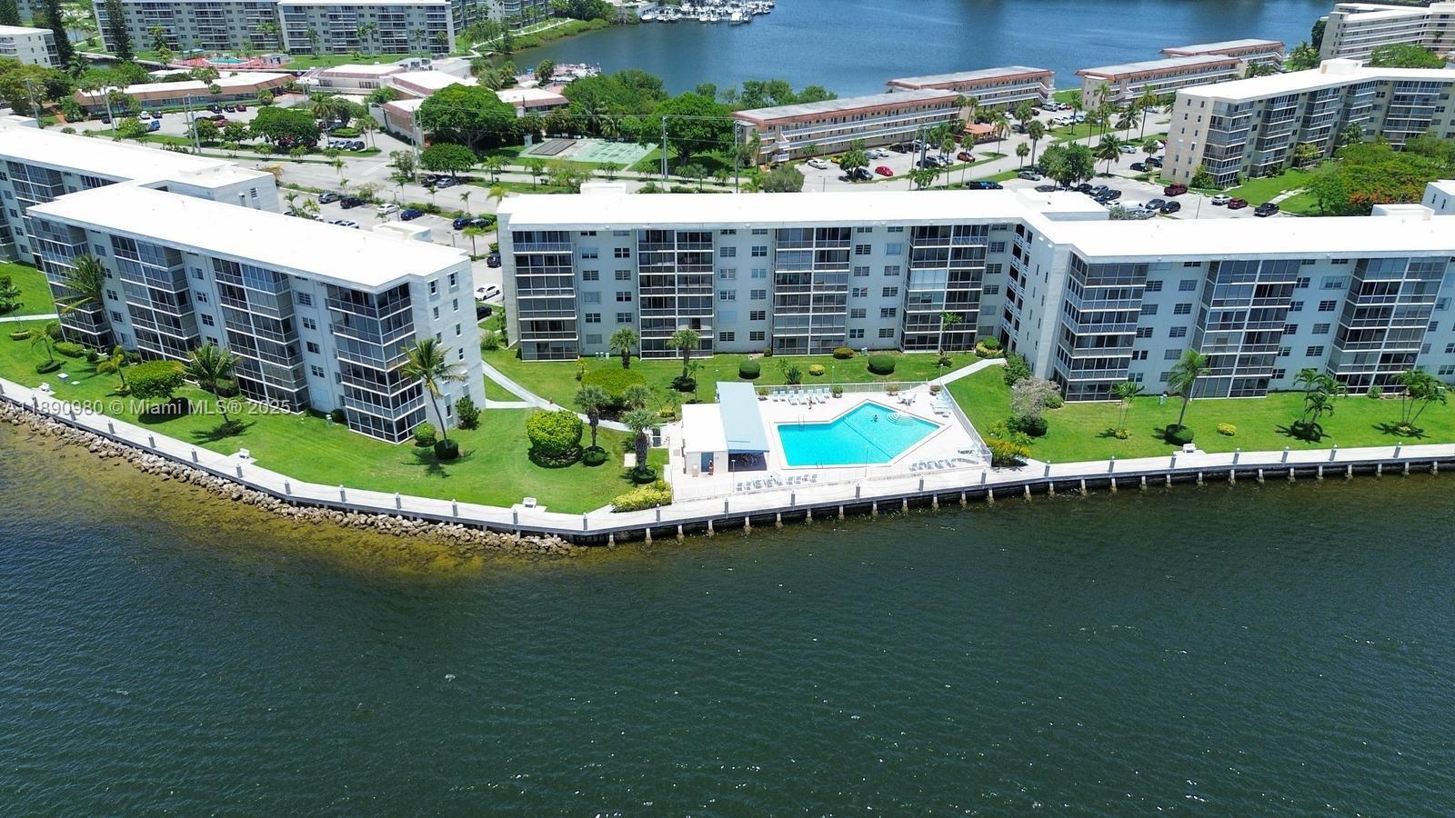 POINT EAST SEC 4 CONDO - Residential Lease