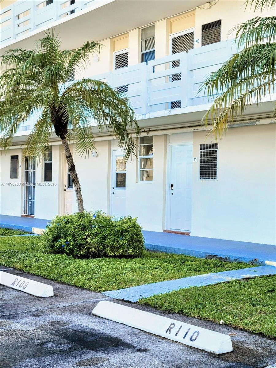 POINT EAST SEC 4 CONDO - Residential Lease