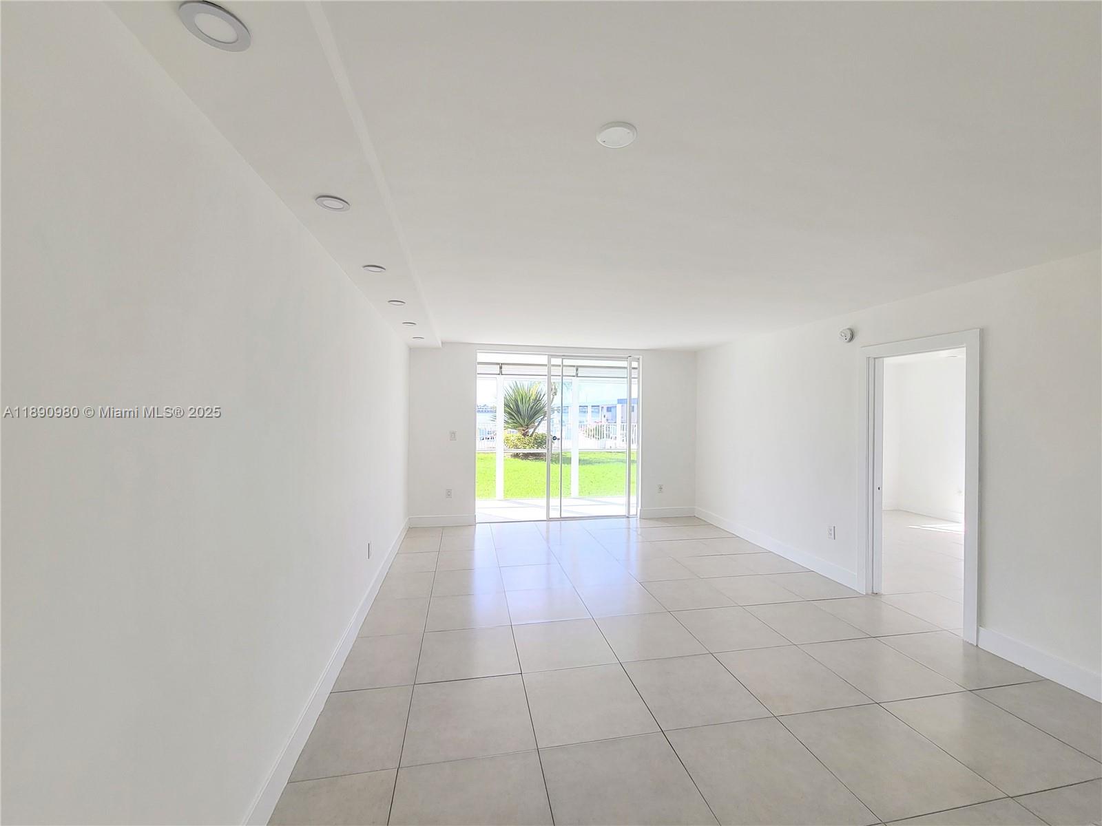 POINT EAST SEC 4 CONDO - Residential Lease