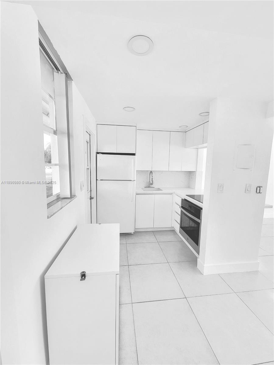 POINT EAST SEC 4 CONDO - Residential Lease