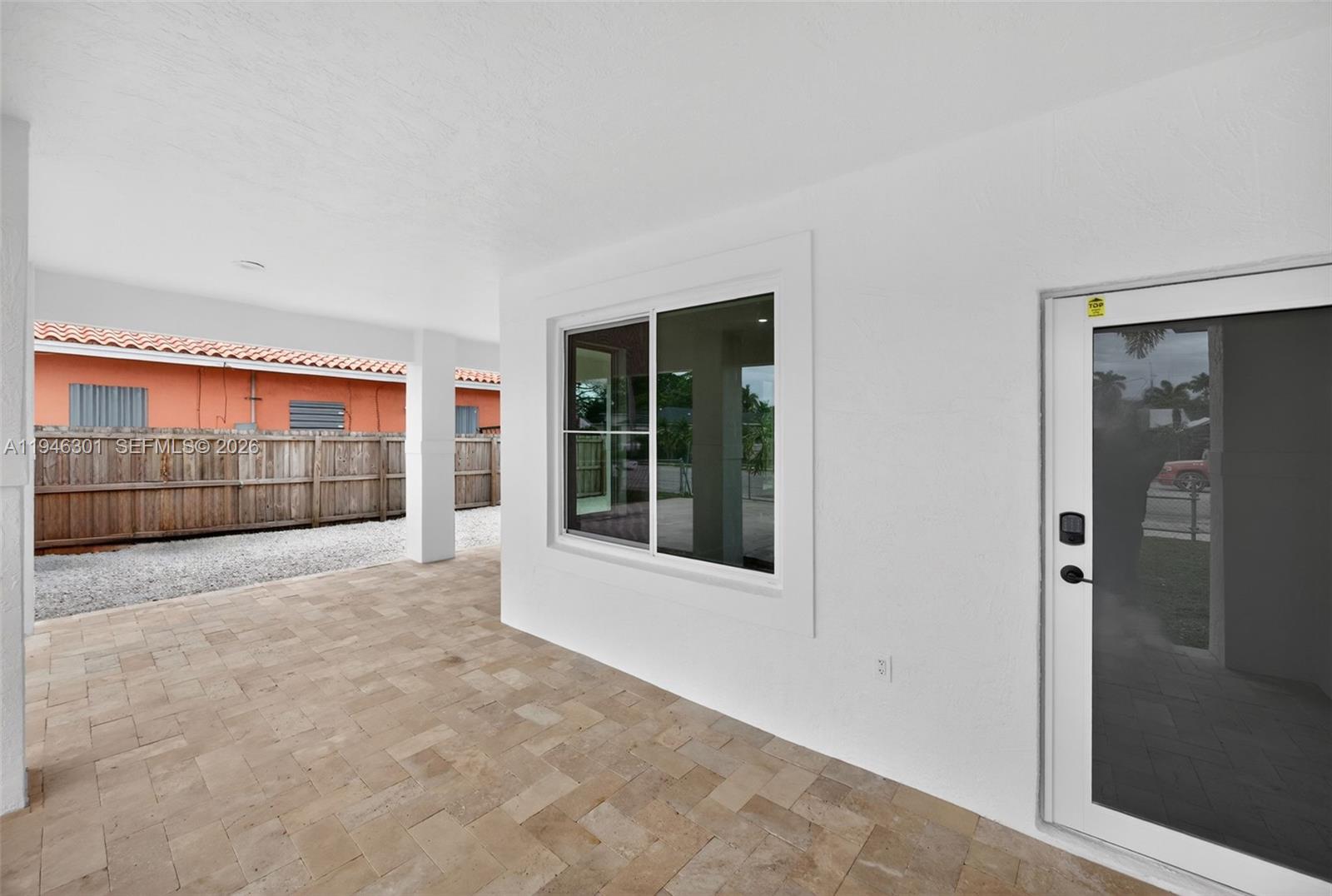 GRANADA HEIGHTS - Residential