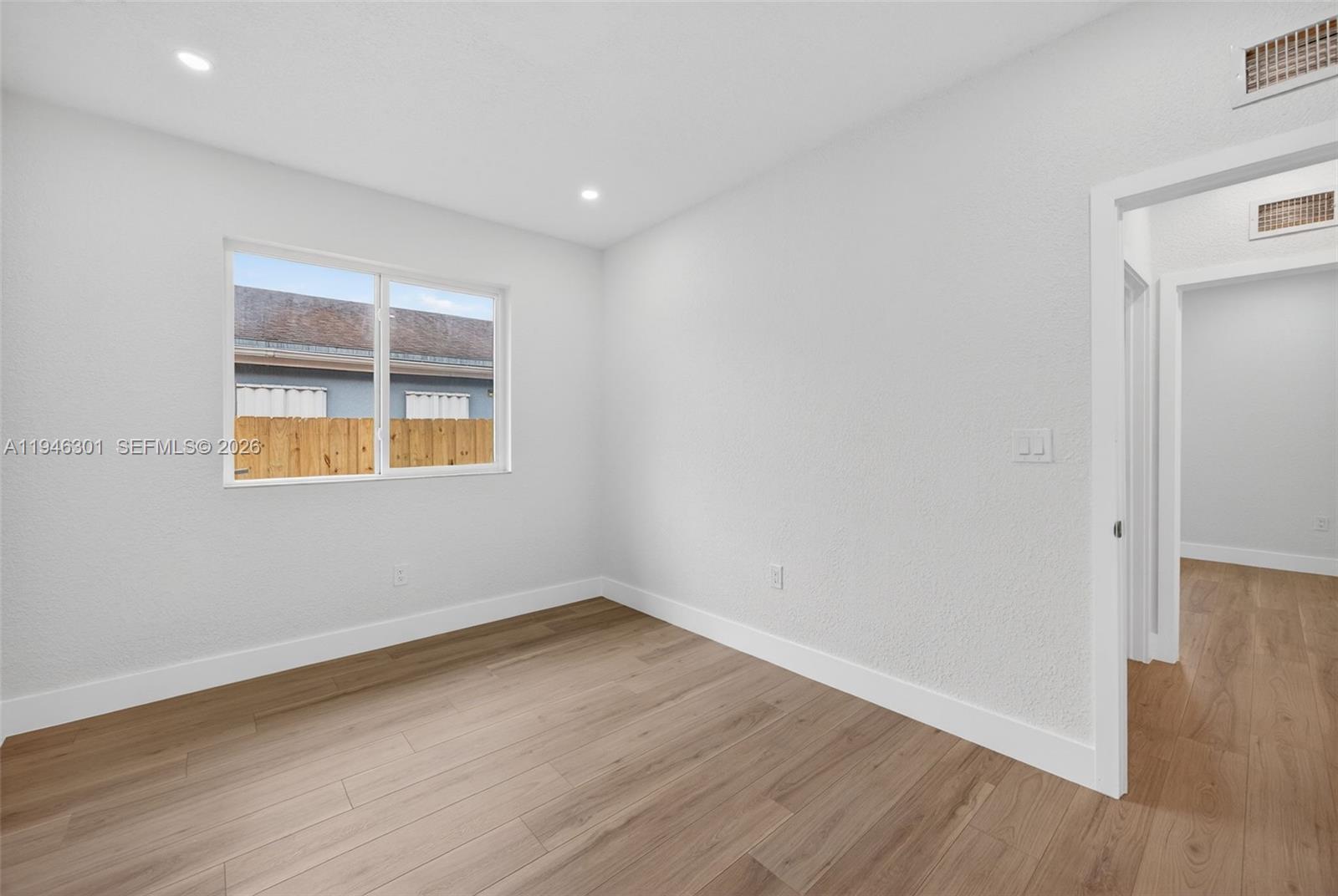 GRANADA HEIGHTS - Residential