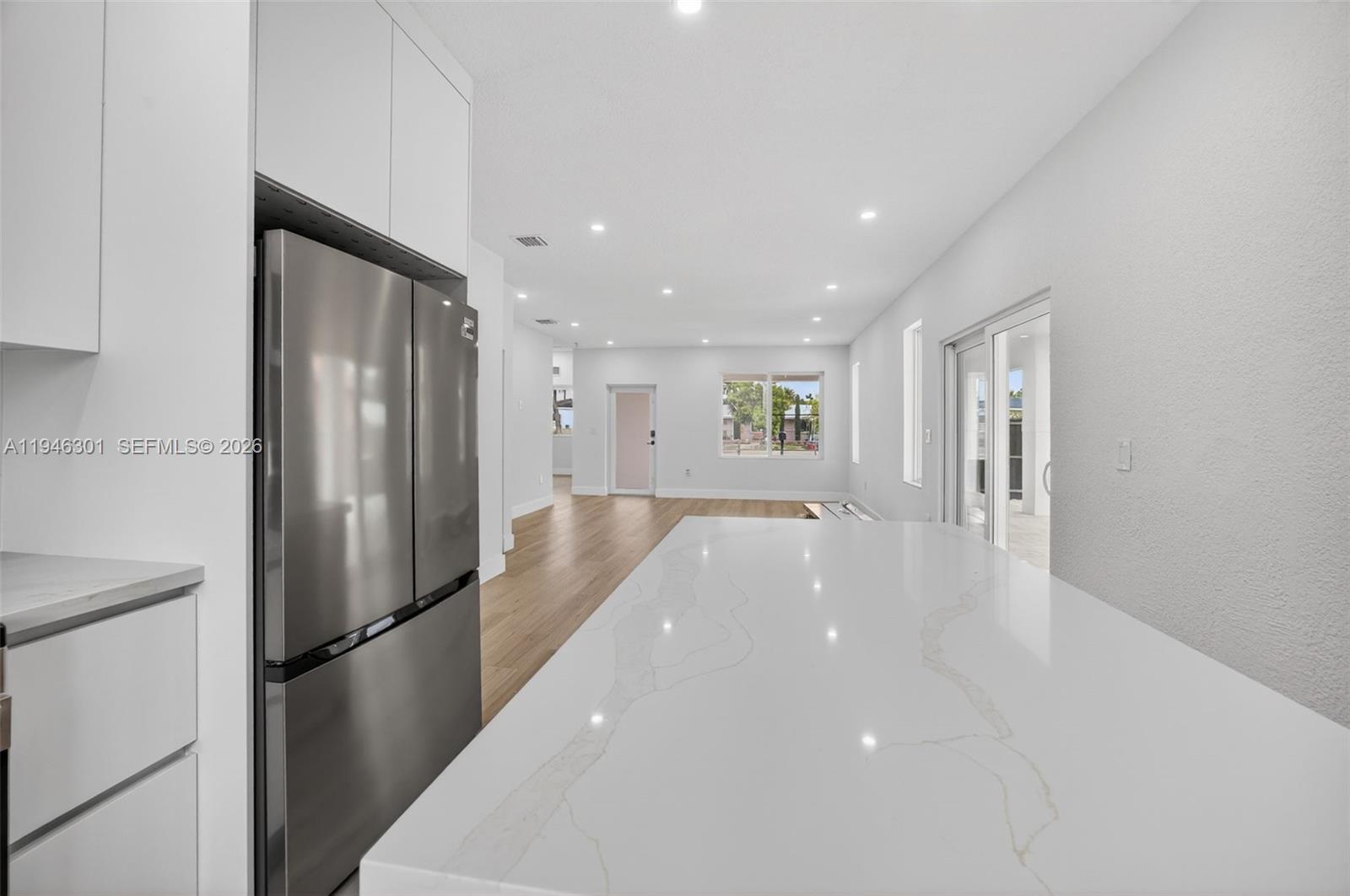 GRANADA HEIGHTS - Residential