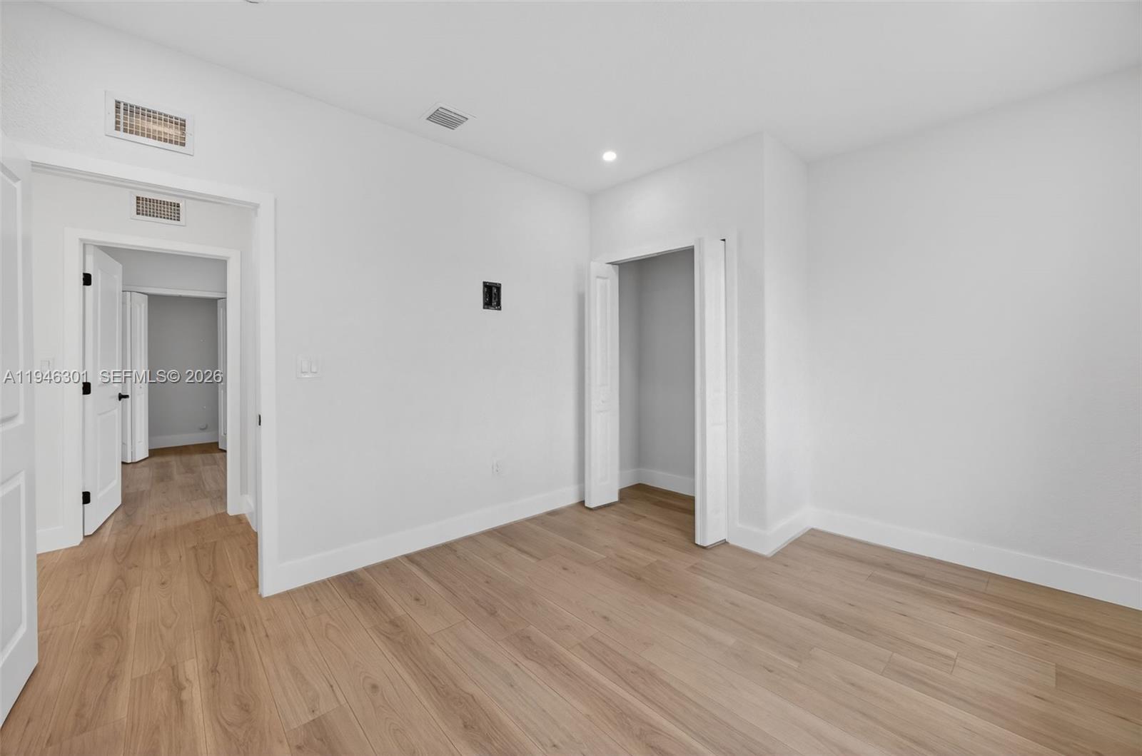 GRANADA HEIGHTS - Residential