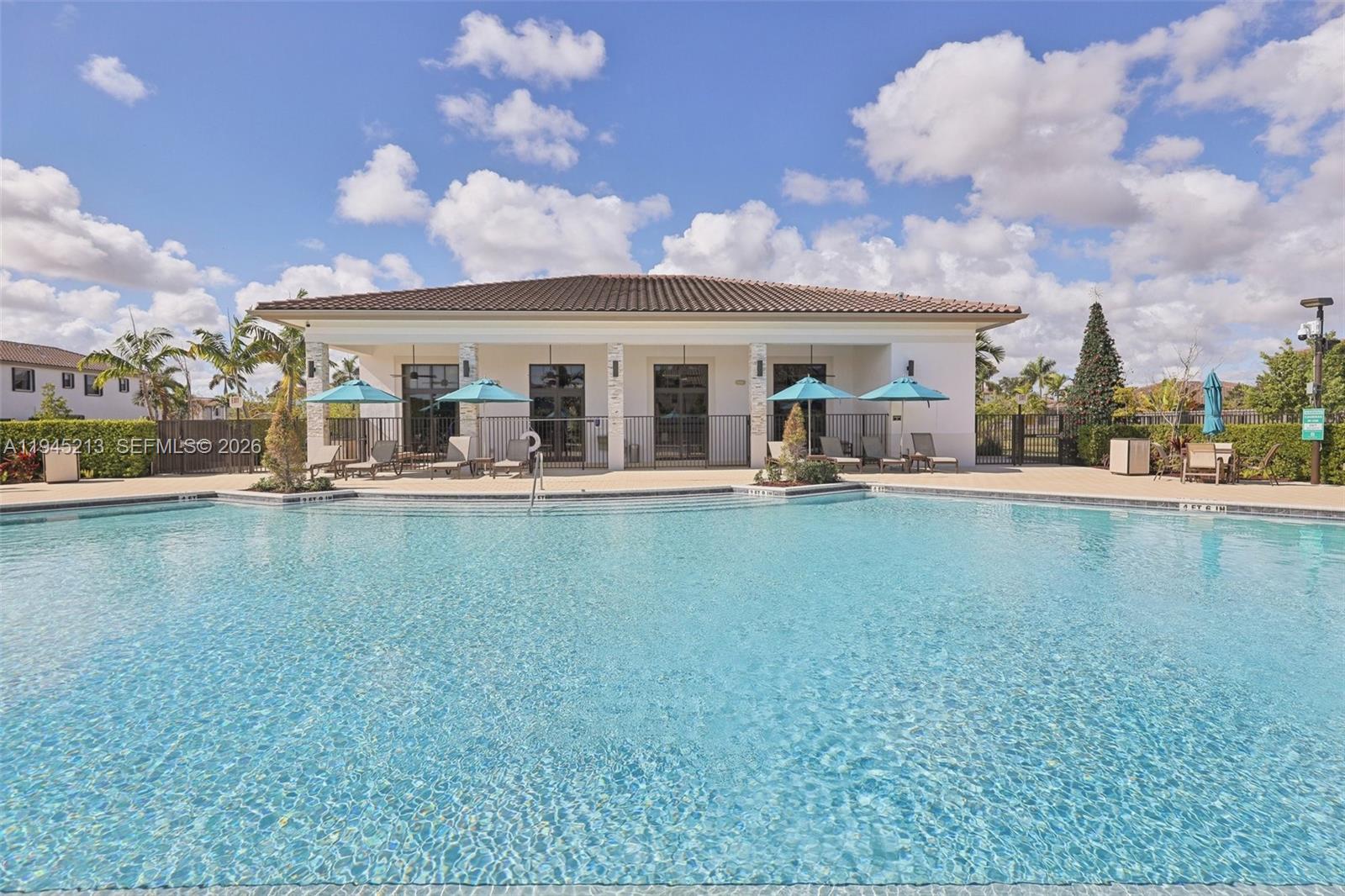 SILVER PALM RESIDENTIAL H - Residential