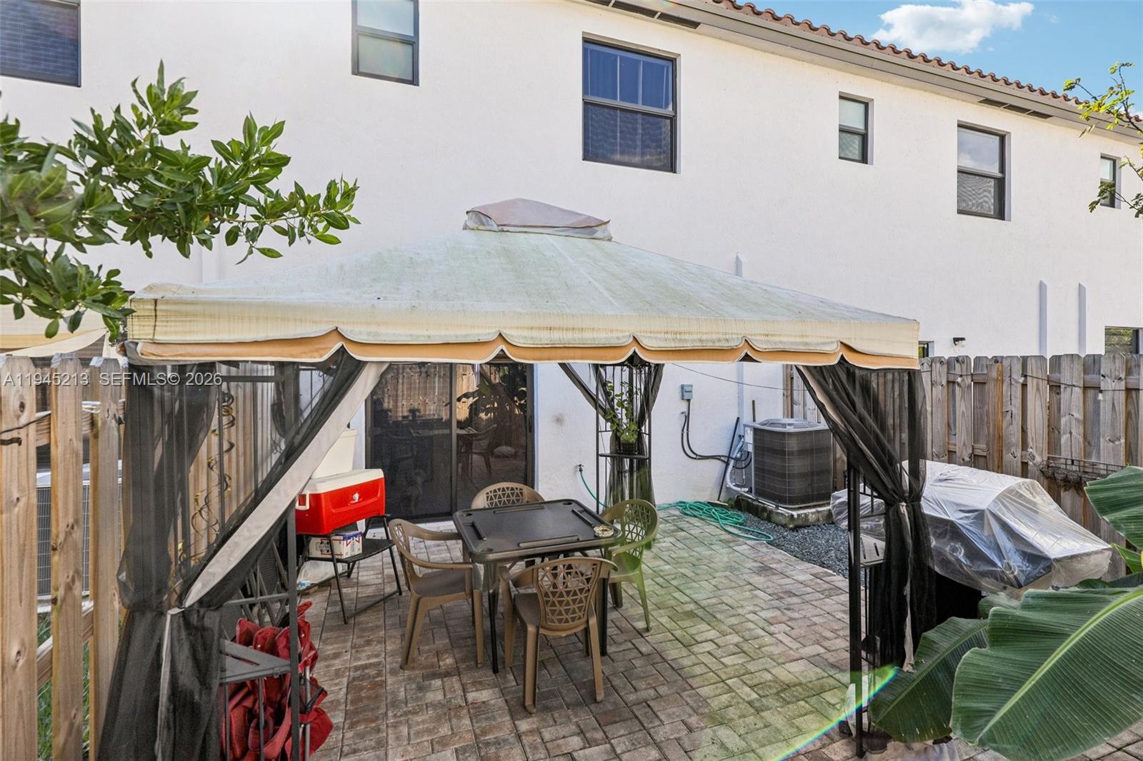 SILVER PALM RESIDENTIAL H - Residential