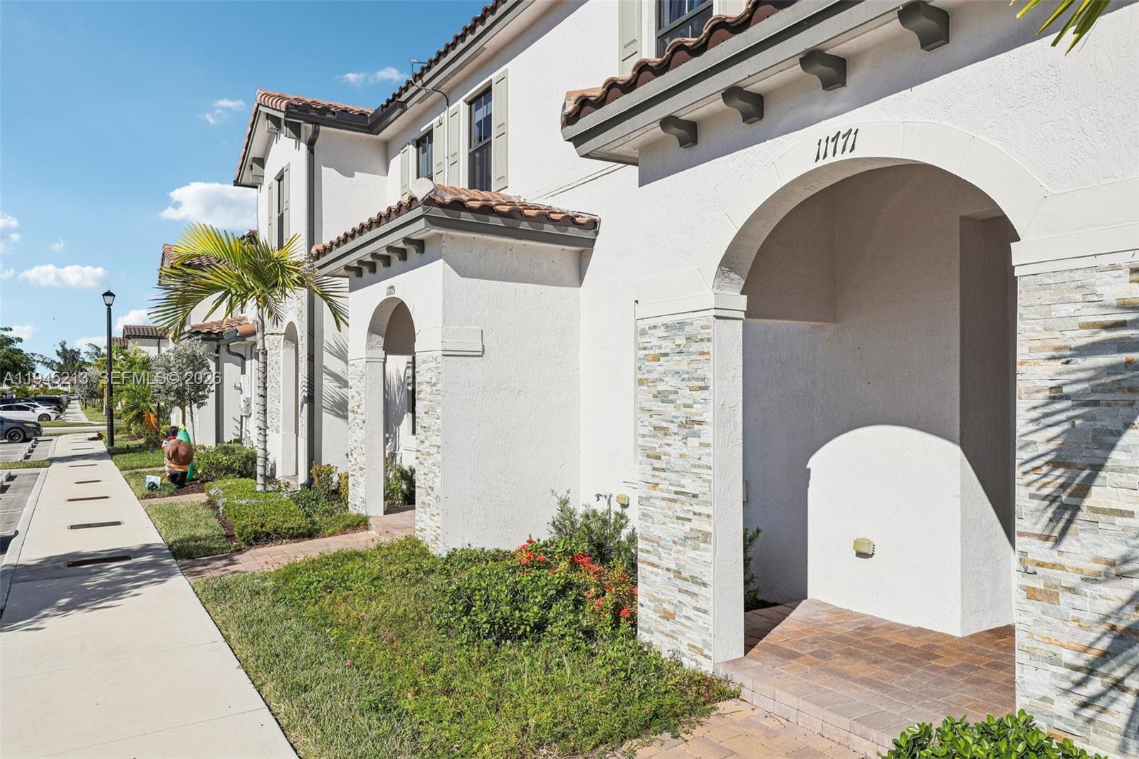 SILVER PALM RESIDENTIAL H - Residential