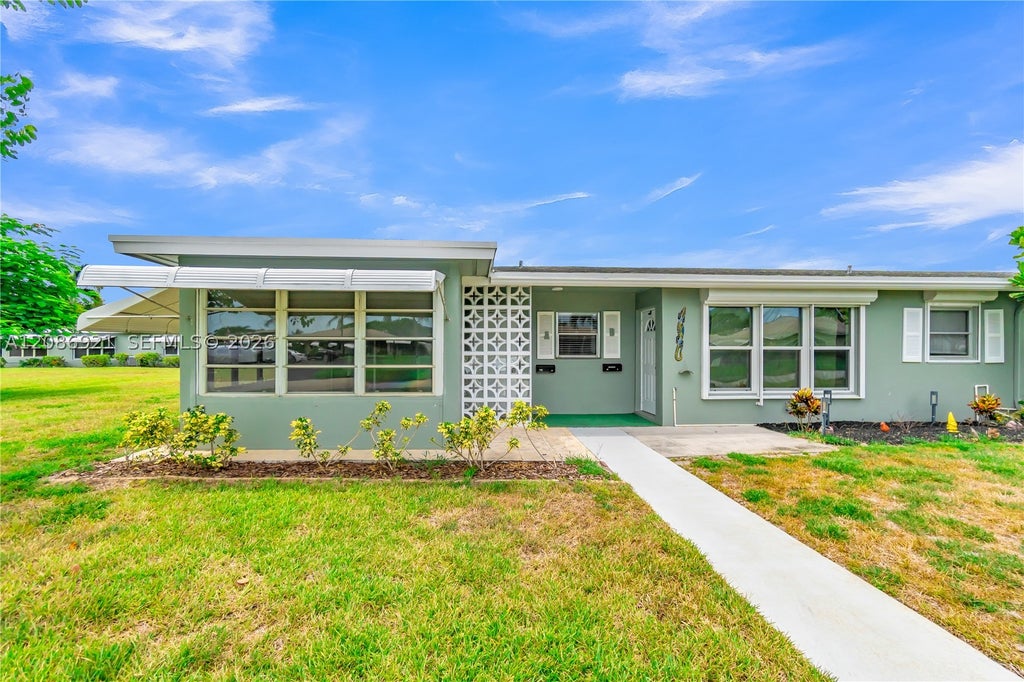 Photo of 775 North Dr #A, Delray Beach, FL 33445 (MLS # A12086921)