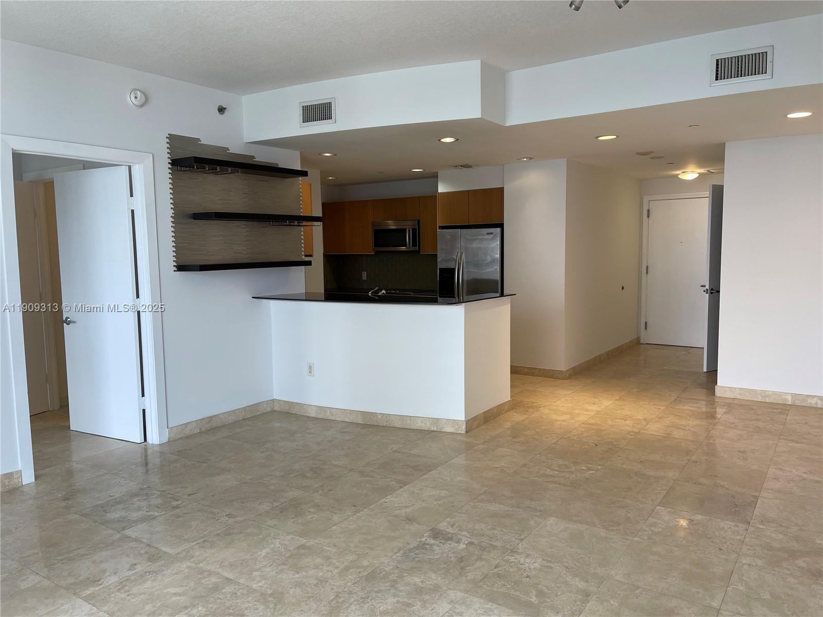 1060 BRICKELL CONDO - Residential Lease