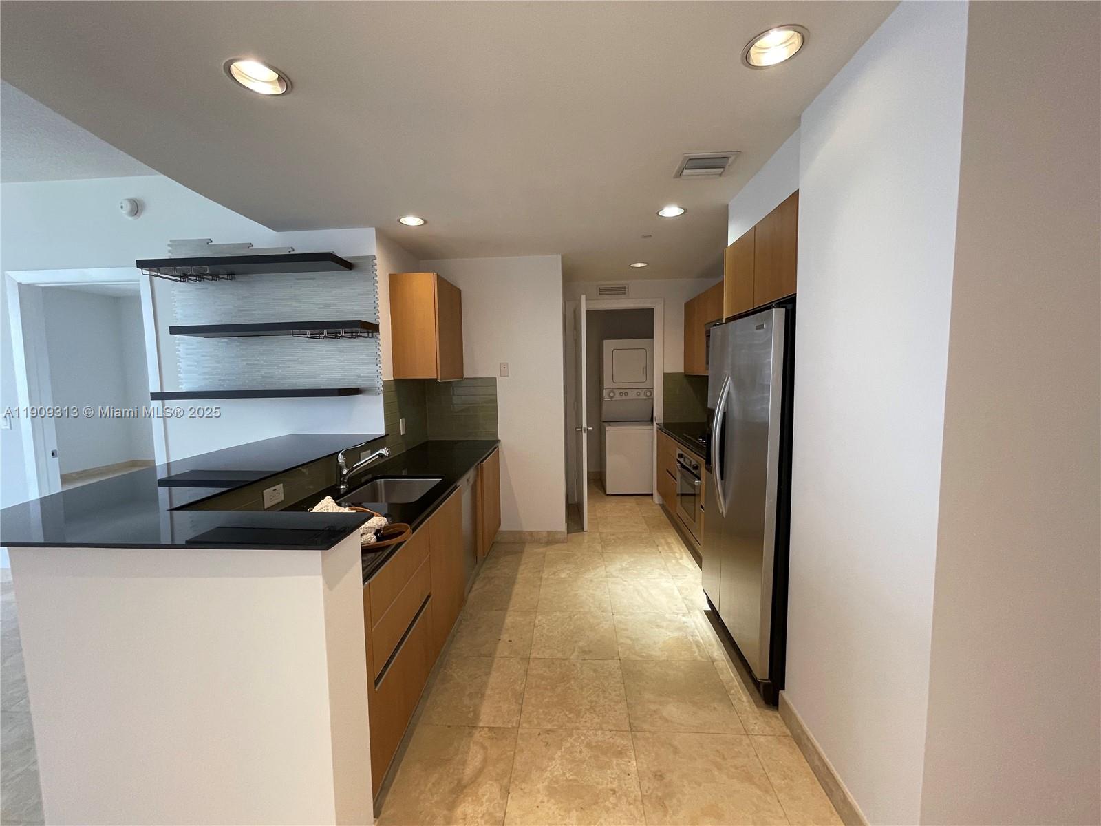 1060 BRICKELL CONDO - Residential Lease