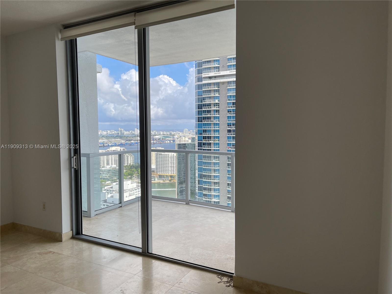 1060 BRICKELL CONDO - Residential Lease