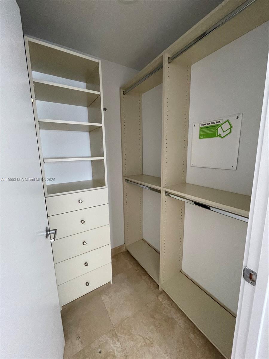 1060 BRICKELL CONDO - Residential Lease